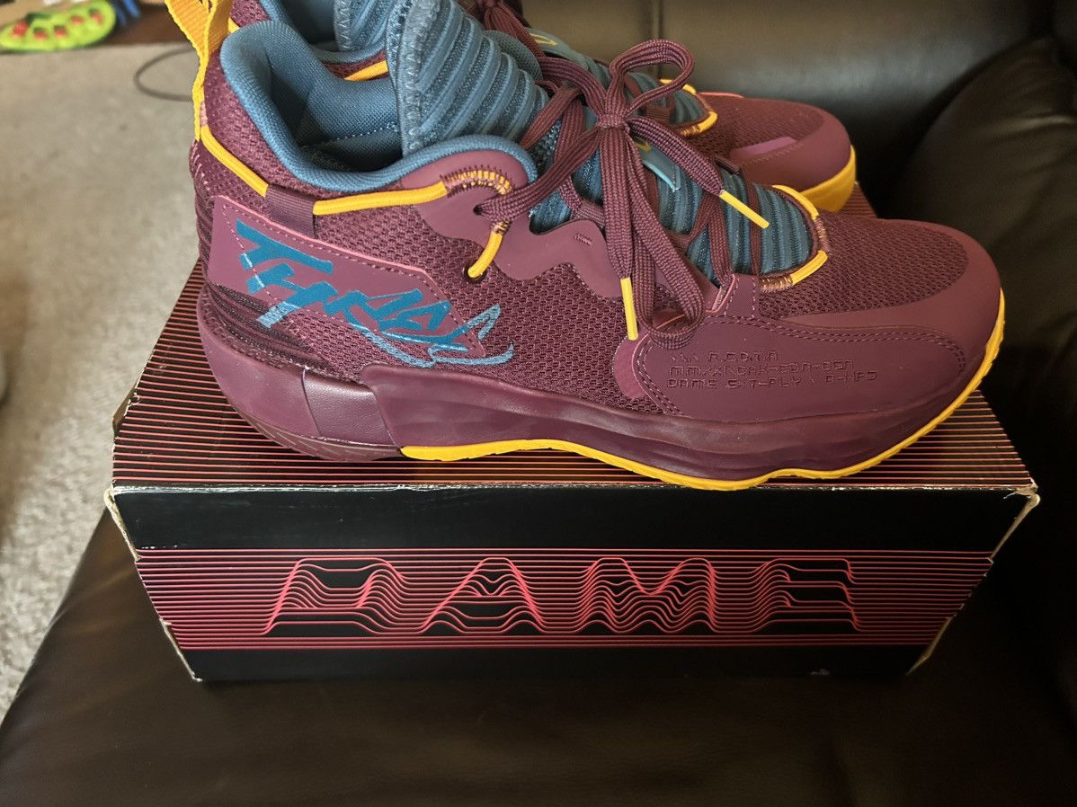 Adidas Dame 7 Extply gca Size US 11 / EU 44 - 7 Thumbnail