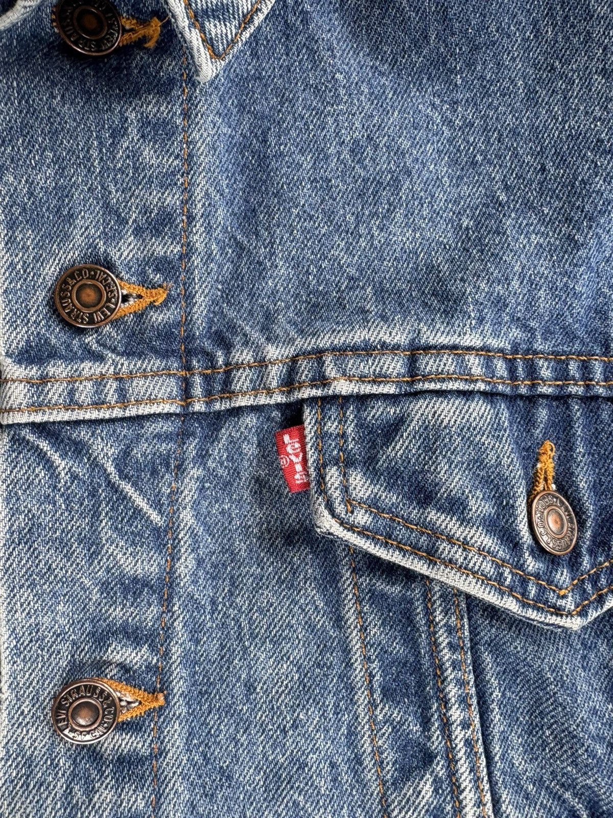 Levi's Vintage Levi’s 70506 0216 Denim Jacket Size 50 Made in USA Size US L / EU 52-54 / 3 - 4 Thumbnail