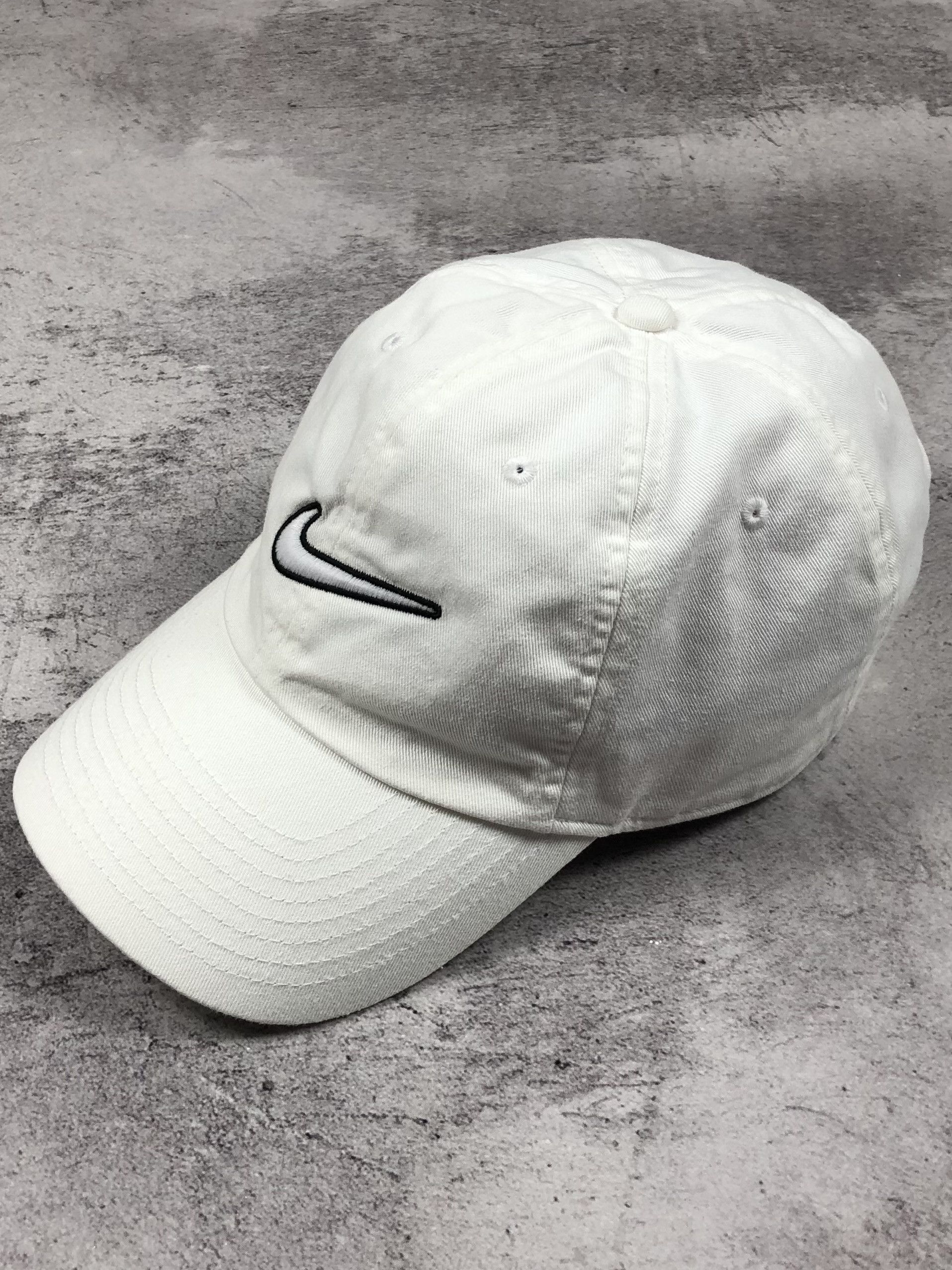 Nike Y2K Nike Swoosh Logo White Cap Size ONE SIZE - 1 Thumbnail