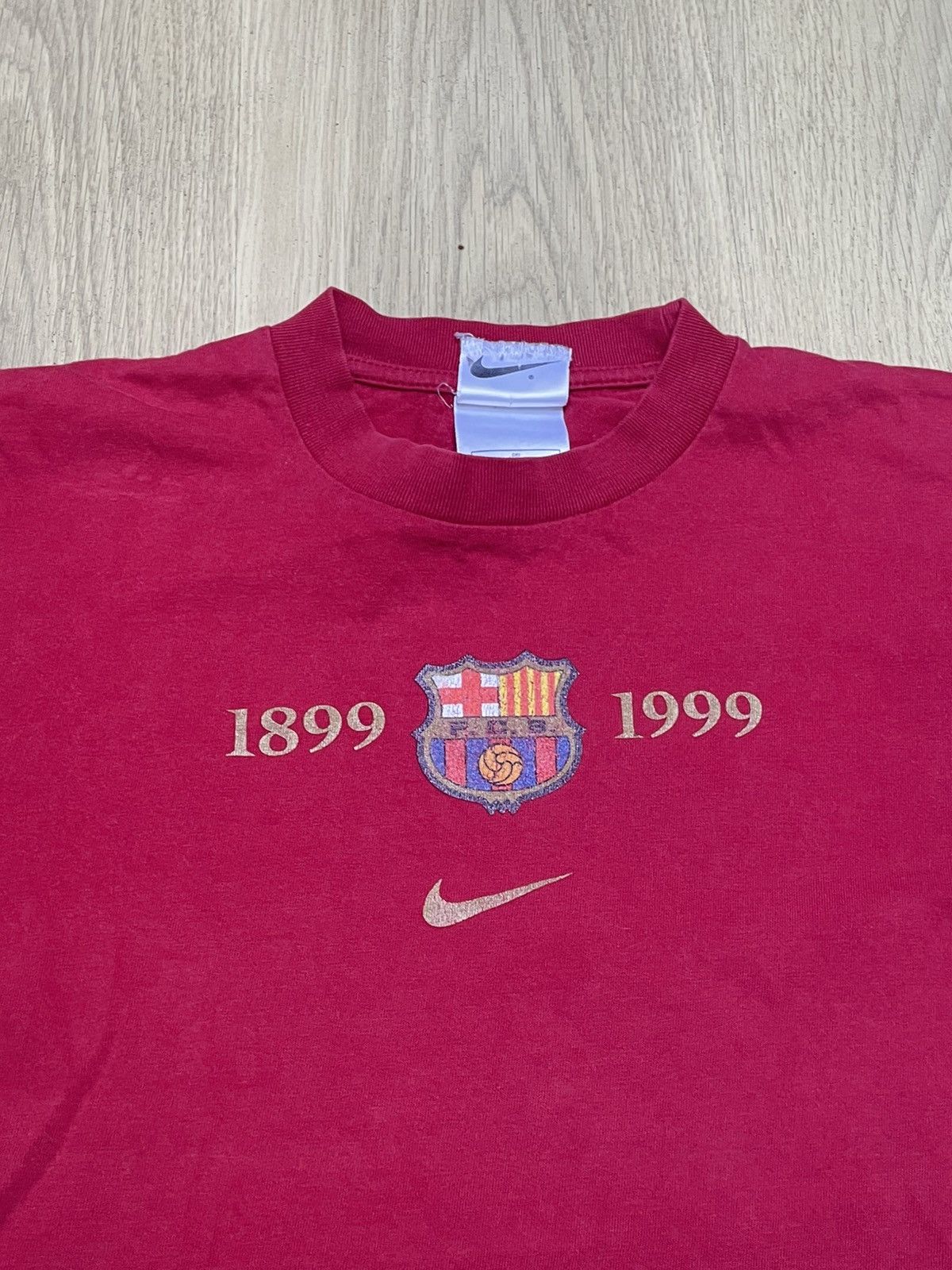 Nike Barcelona nike football vintage 1999 jersey Size US S / EU 44-46 / 1 - 3 Thumbnail