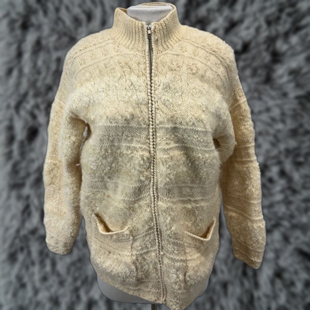 Jones New York VINTAGE Jones New York Cardigan Sweater Shirt Women Petite Small Ivory Mohair Wool Knit Mock Neck Long Sleeve Vintage PS/Small Womens Size S / US 4 / IT 40 - 1 Thumbnail