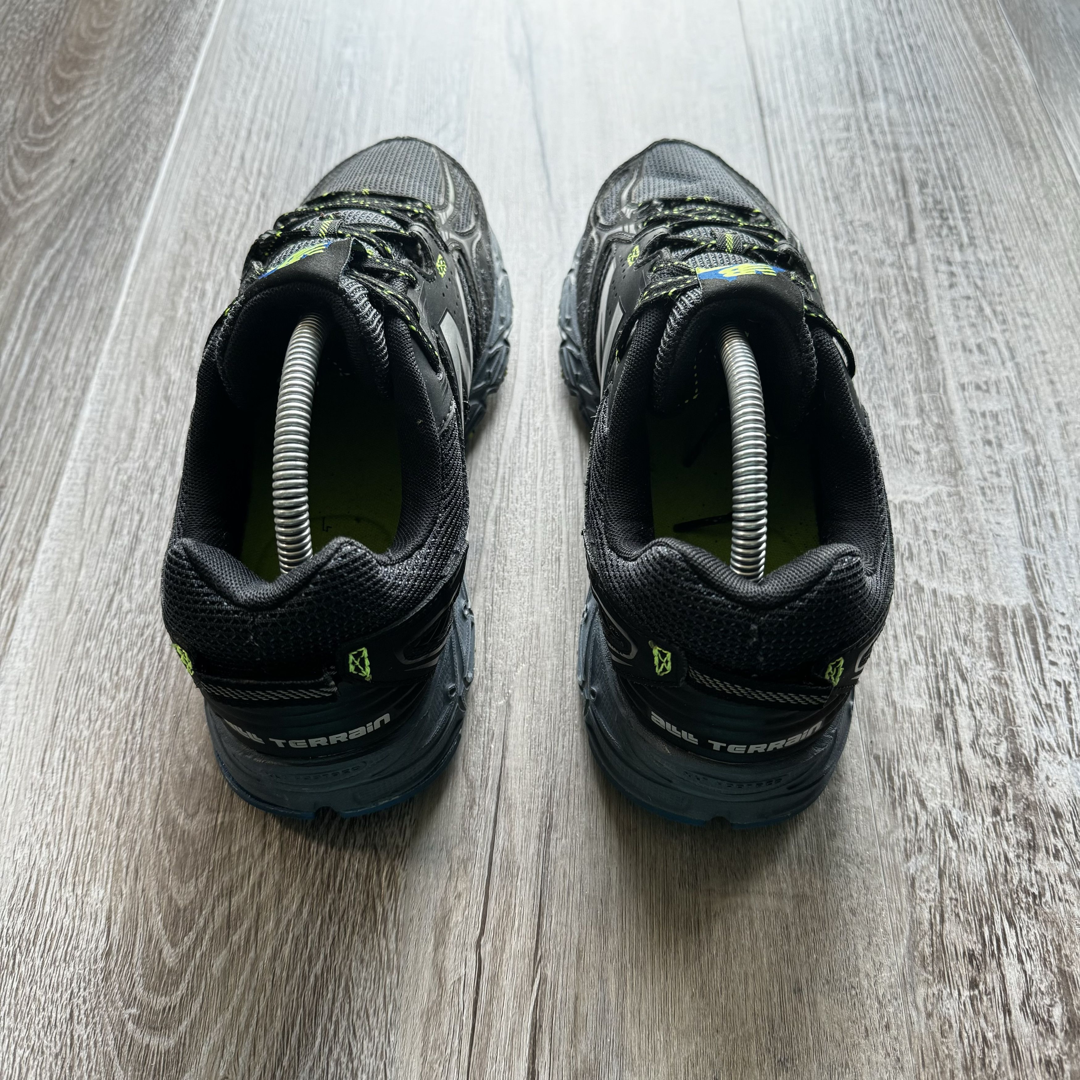 New Balance × Vintage NEW BALANCE • VINTAGE 510 V3 (9M) Size US 9 / EU 42 - 9 Thumbnail