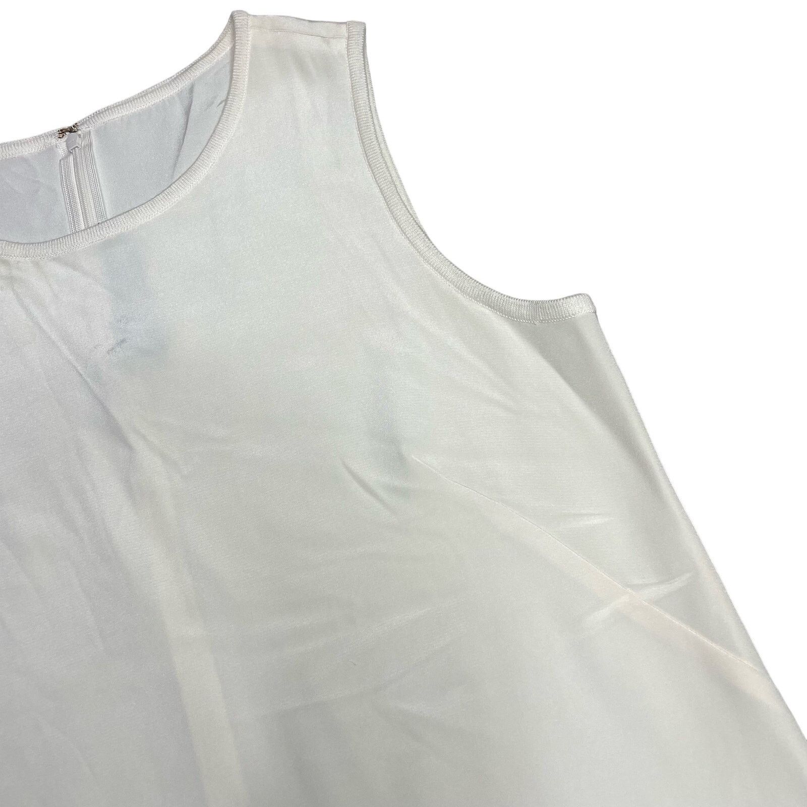 St. John St. John Silk Blouse Tank Size S / US 4 / IT 40 - 7 Thumbnail