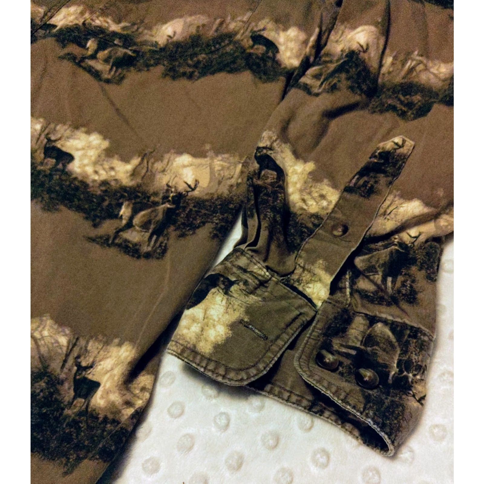 Vintage Cabela's Shirt Mens L Deer Print Camo Outdoor Hunting Button Fishing Long Sleeve Size US L / EU 52-54 / 3 - 2 Thumbnail