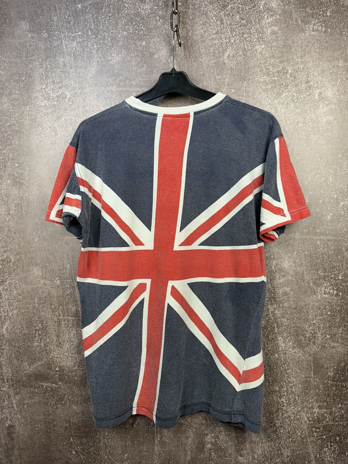 Vintage London Britain flag chrome hearts style shirt Size US S / EU 44-46 / 1 - 2 Thumbnail
