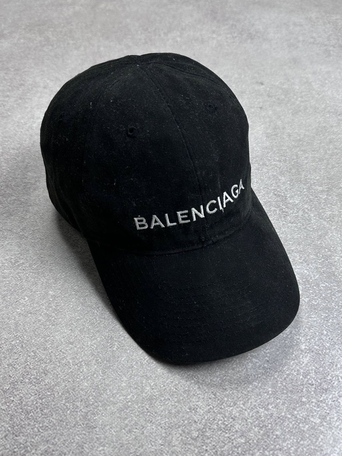 Balenciaga Balenciaga Cap Rare Size ONE SIZE - 1 Thumbnail