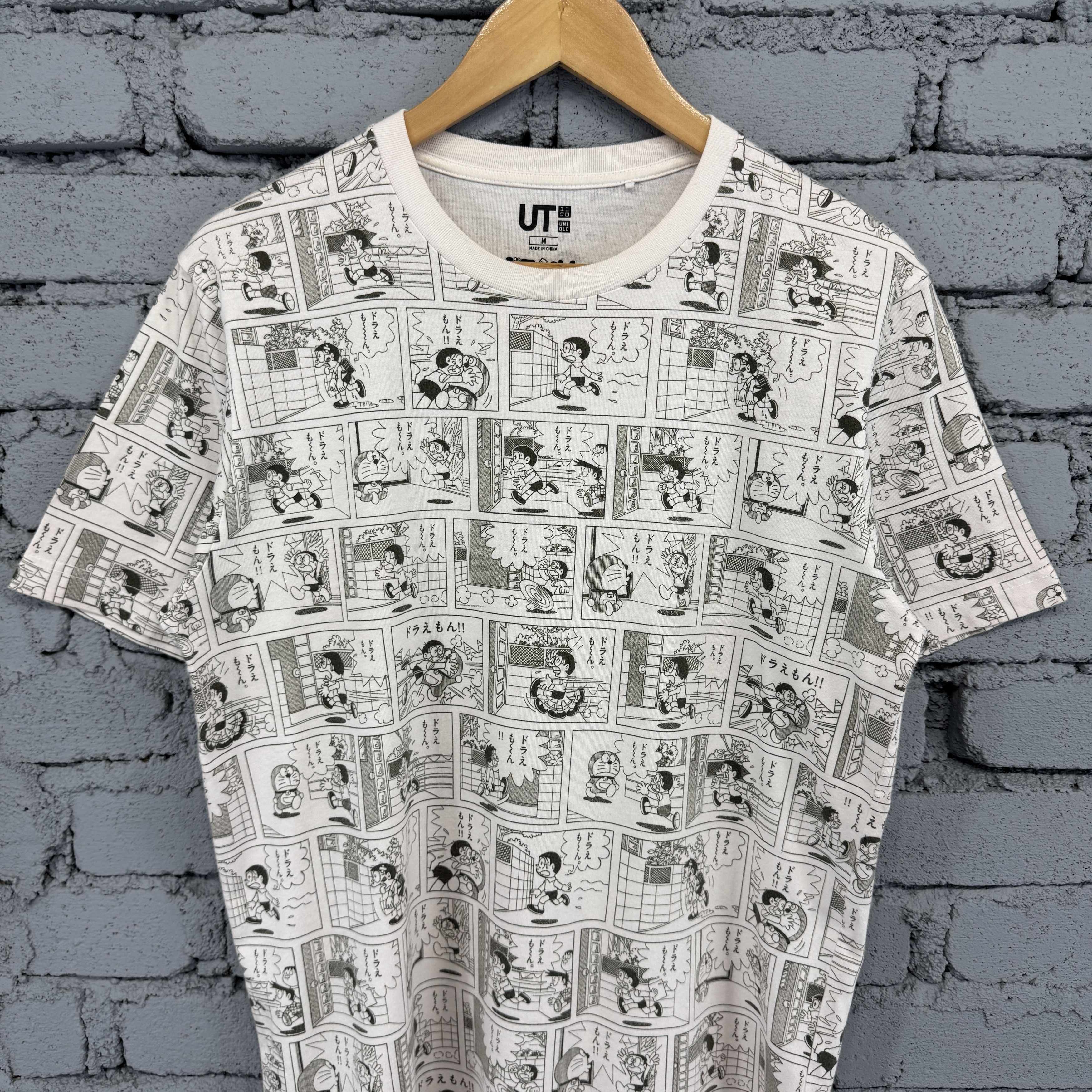 Anime Uniqlo X Japanese Anime Doraemon Overprint Comic Tshirt Size US M / EU 48-50 / 2 - 3 Thumbnail