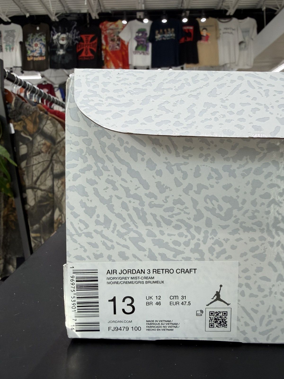 Jordan Brand Air Jordan 3 Craft Ivory Size 13 (2024) Size US 13 / EU 46 - 12 Thumbnail