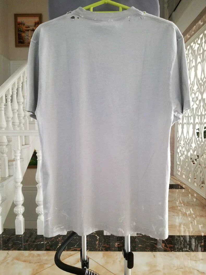 Balenciaga Balenciaga Light grey T-shirt 2505-Nextarrow Size US XS / EU 42 / 0 - 3 Thumbnail