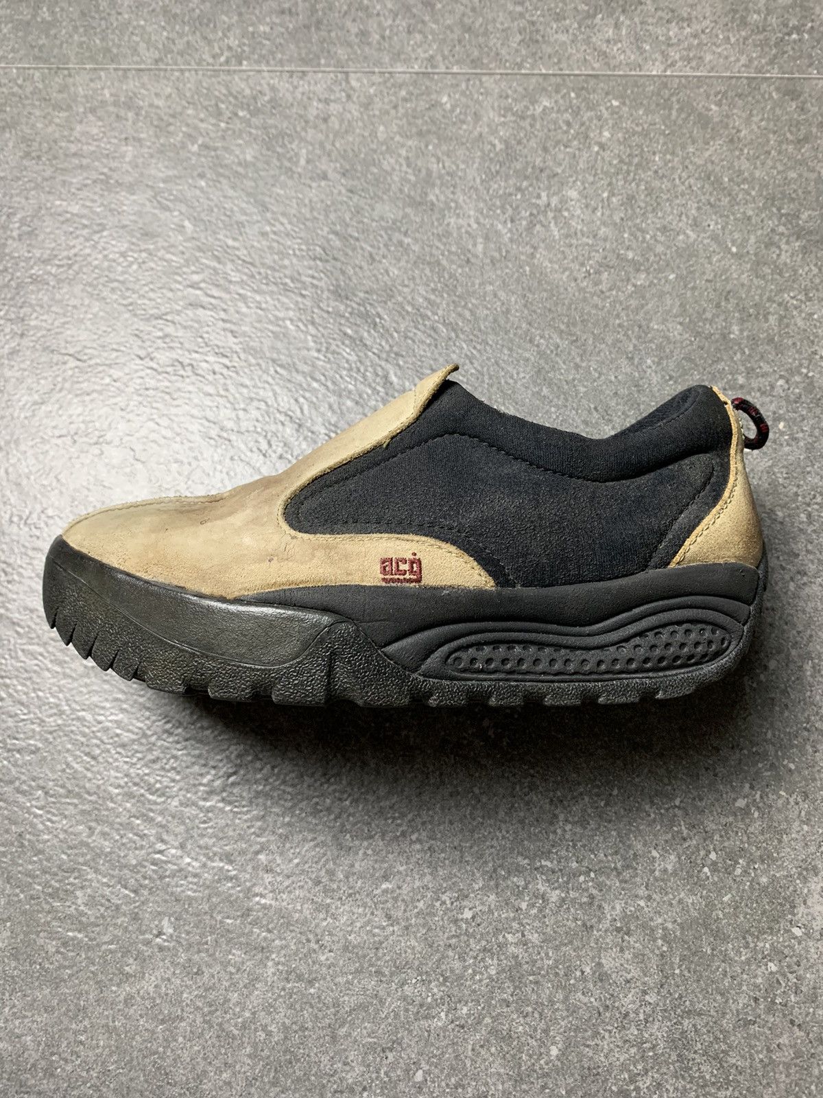Nike ACG × Vintage 2000s Nike ACG Ridgeback Size US 7 / EU 40 - 2 Thumbnail