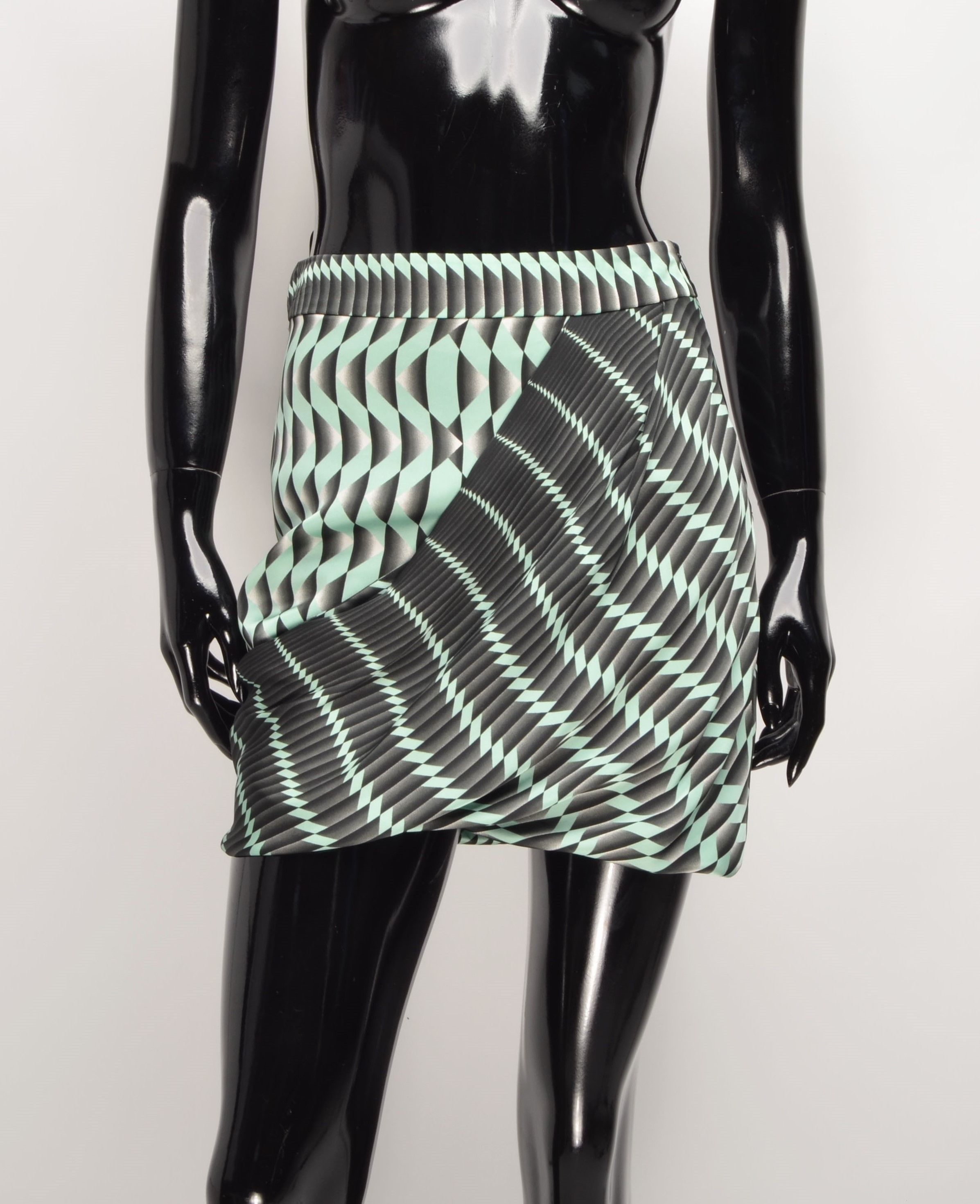 Pinko PINKO Printed Mini Skirt Size 26" / US 2 / IT 38 - 1 Thumbnail
