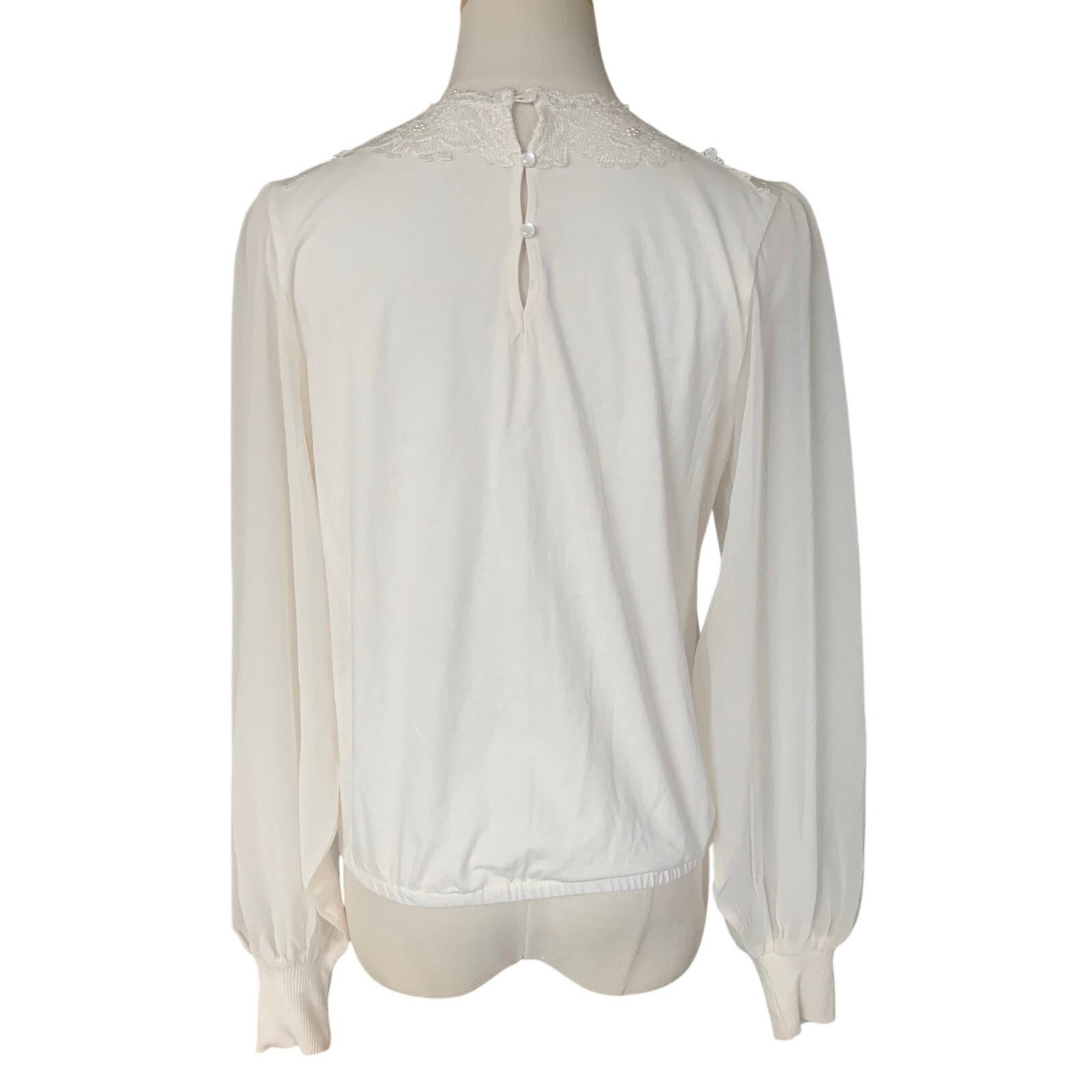 Anthropologie NWT Anthropologie Mock Neck Lace Embellished Top Size XS / US 0-2 / IT 36-38 - 4 Thumbnail