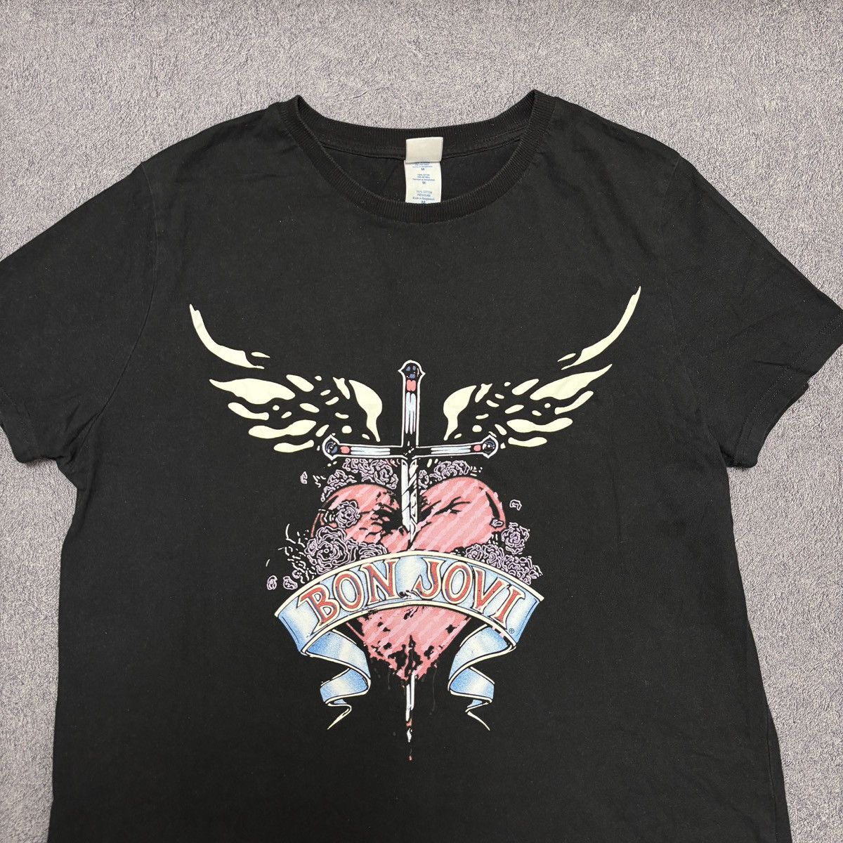 Band Tees × Bon Jovi × Vintage Bon Jovi Shirt Vintage Band Tees Guns N Roses Van Halen Size US M / EU 48-50 / 2 - 2 Thumbnail