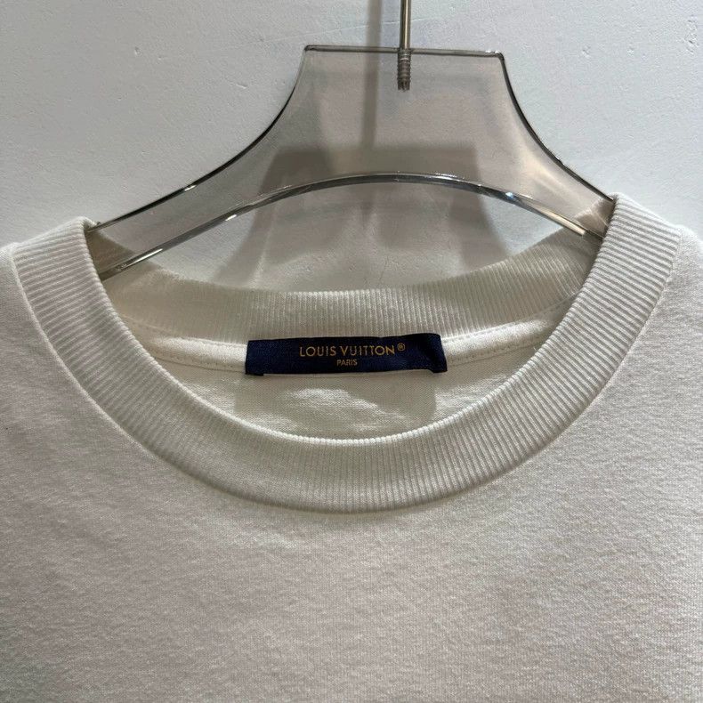 Louis Vuitton Louis Vuitton Rainbow Short Sleeve Size US S / EU 44-46 / 1 - 2 Thumbnail