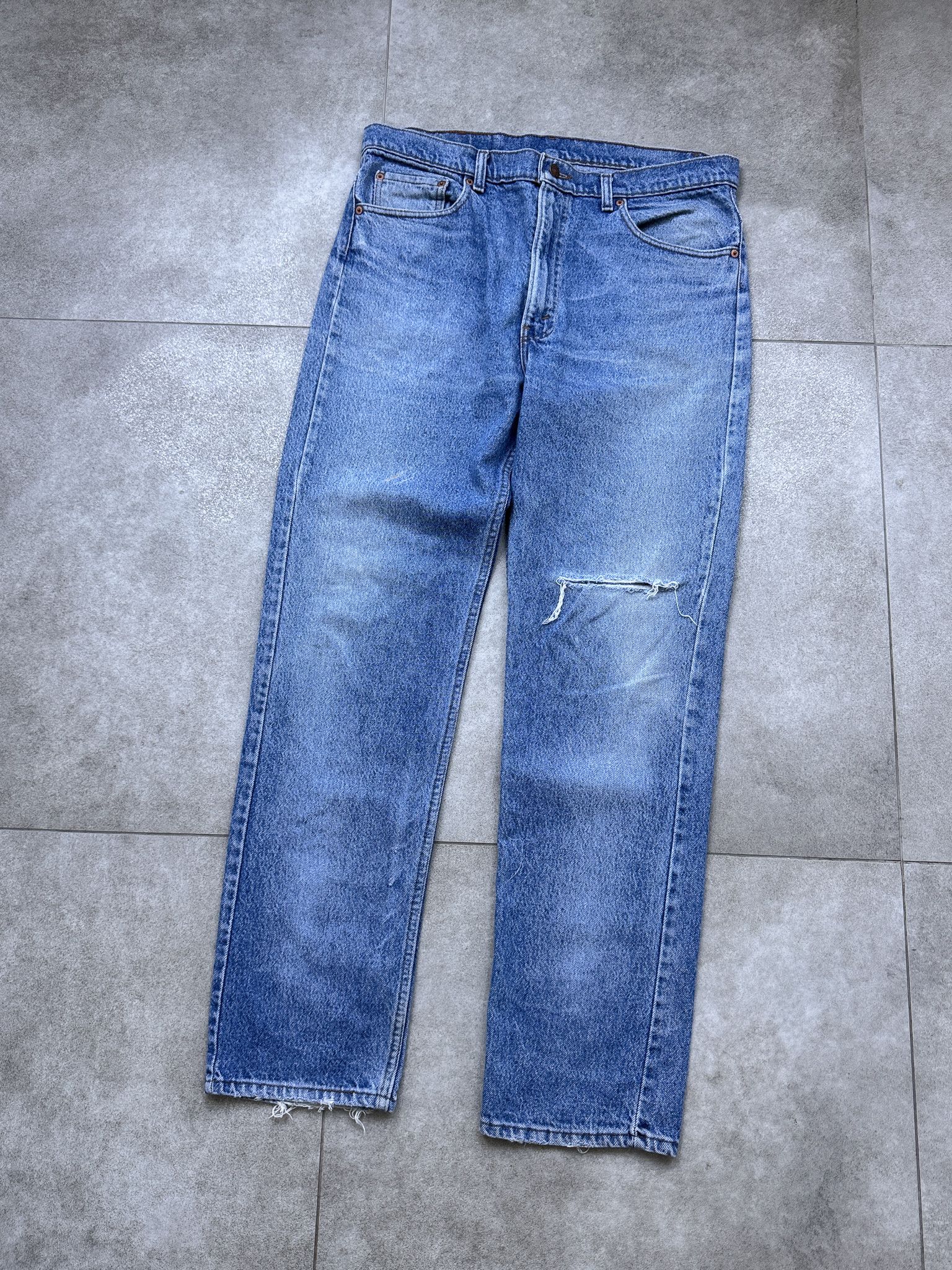 Levi's Vintage Levi's Blue Denim Jeans Size US 36 / EU 52 - 2 Thumbnail