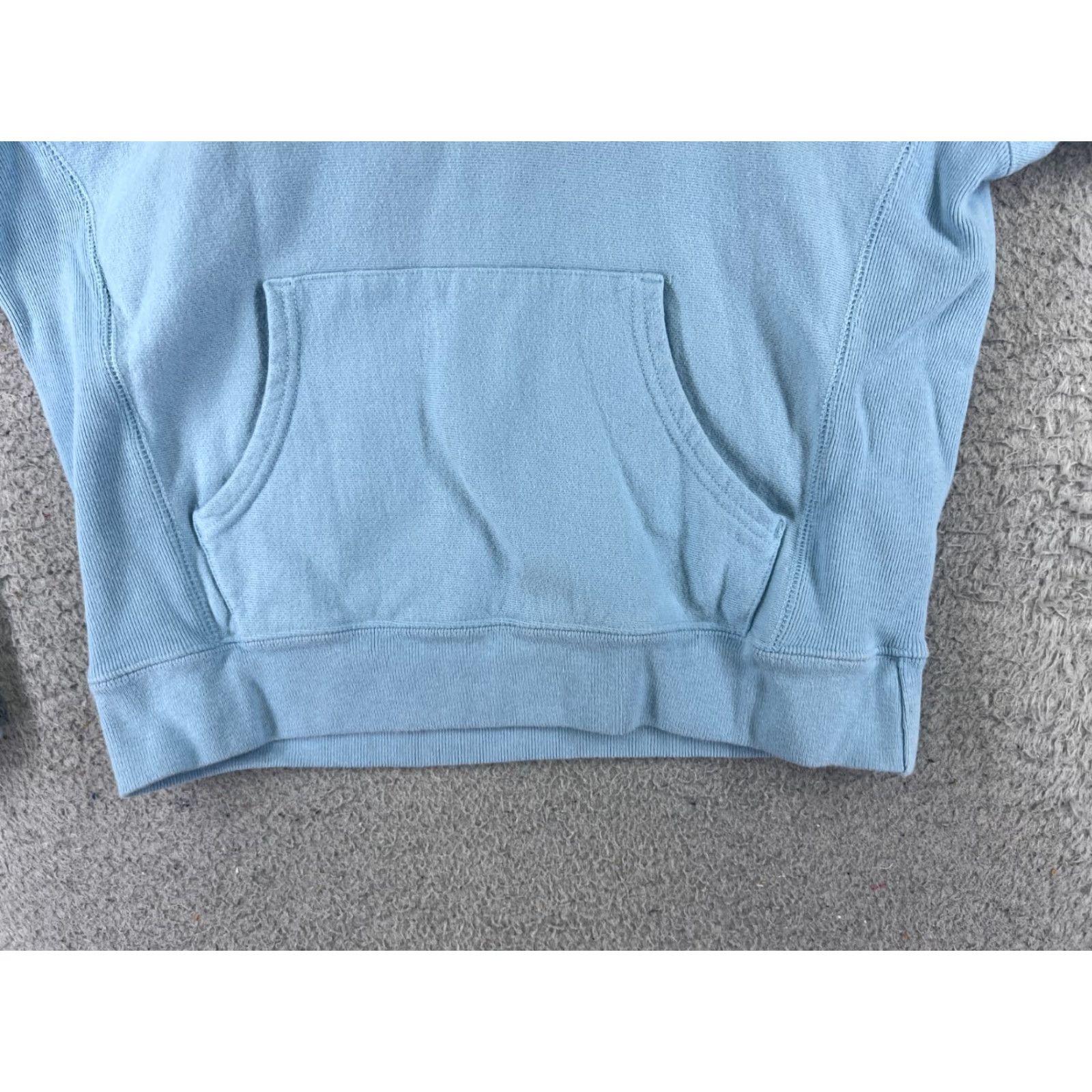Champion VINTAGE Champion Hoodie Women Medium Blue Pullover Logo Crew Neck Long Sleeve Pockets Activewear Size M / US 6-8 / IT 42-44 - 5 Thumbnail