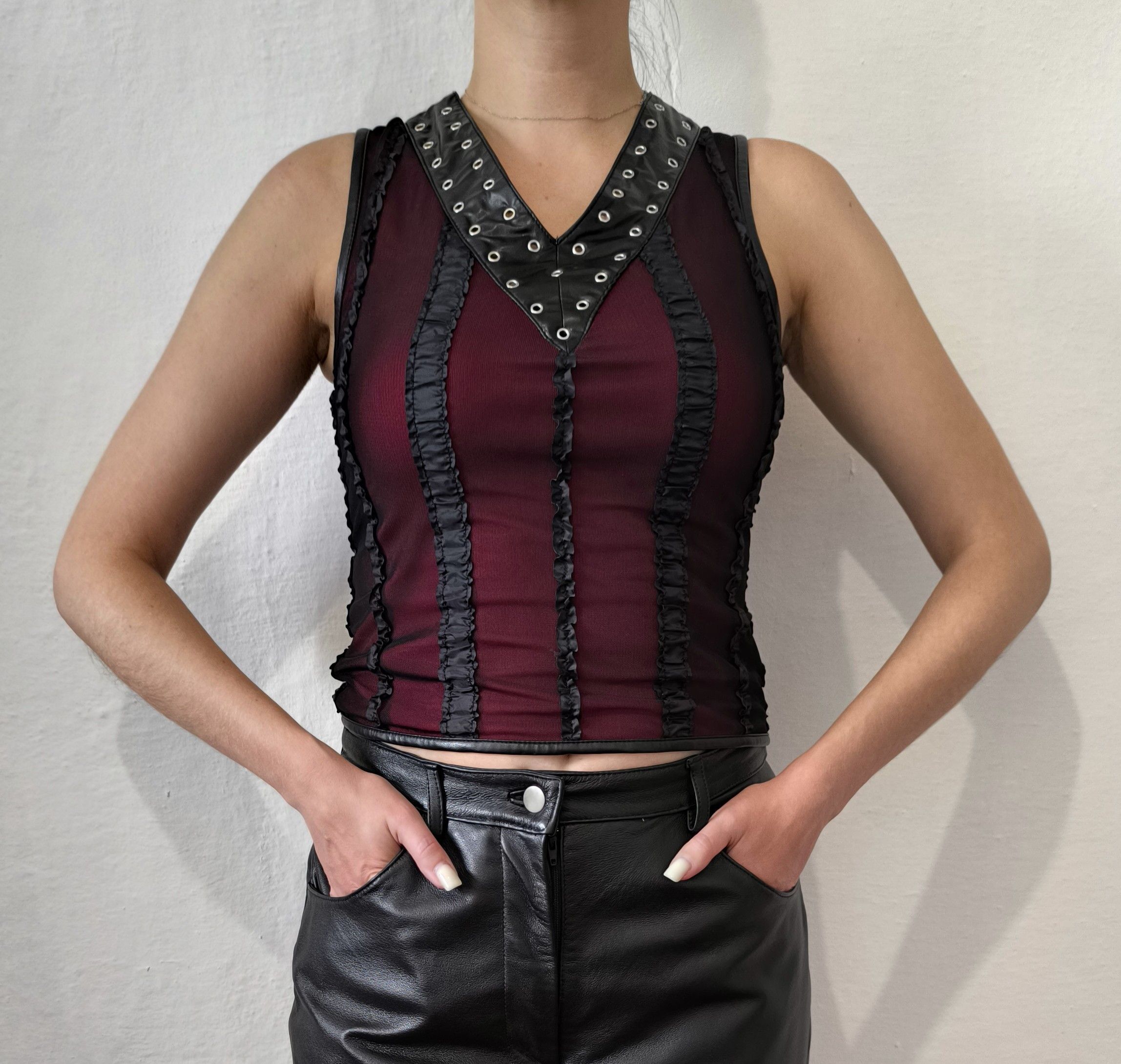 Lip Service VTG Lip Service Y2K Red Black Mesh Bordello Corset Top M Size M / US 6-8 / IT 42-44 - 1 Thumbnail