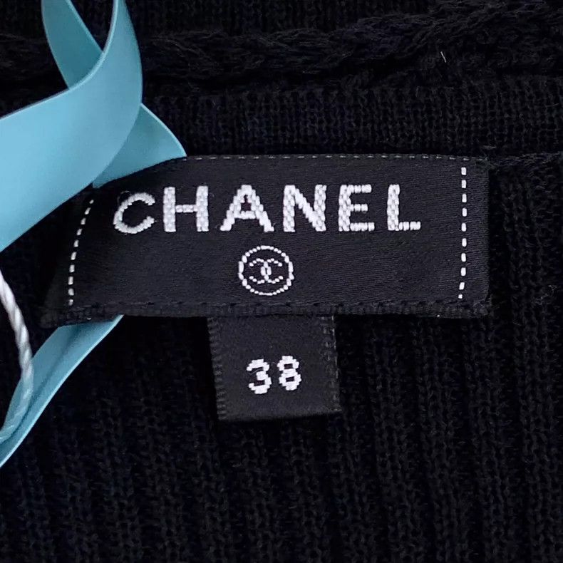 Chanel Chanel Black logo embroidered cotton round-neck short-sleev Size XS / US 0-2 / IT 36-38 - 7 Thumbnail