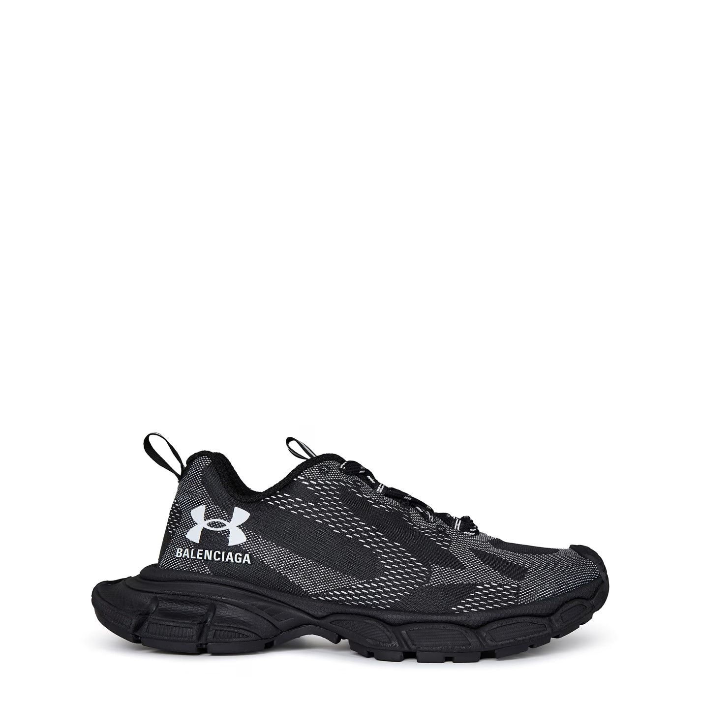 Balenciaga × Under Armour o1g2r1mq0226 3XL Sneakers In White/Black Size US 12 / EU 45 - 1 Thumbnail