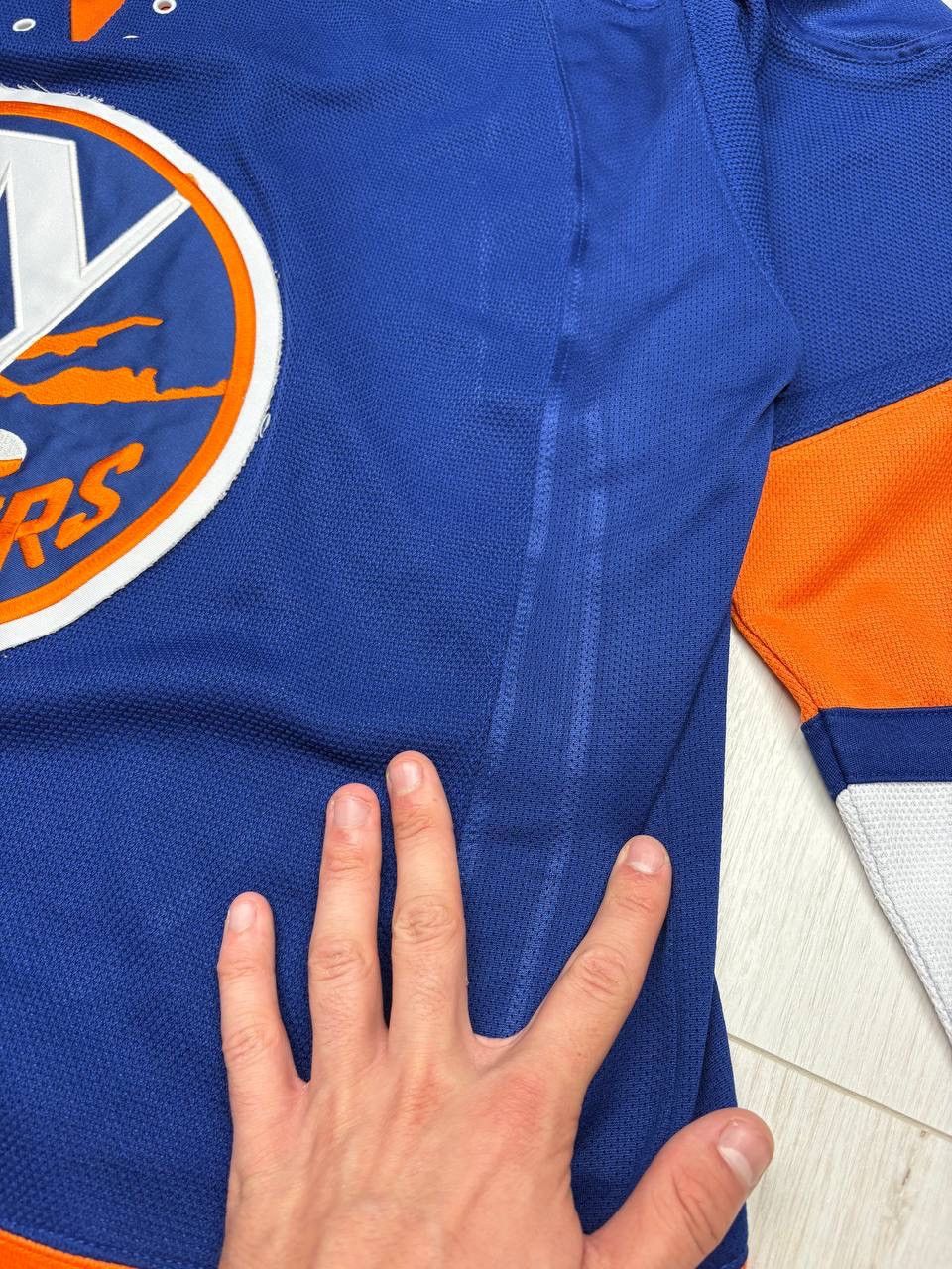 NHL Vintage 2000s New York Islanders NHL Embroidered Jersey Rare Size US XL / EU 56 / 4 - 9 Thumbnail