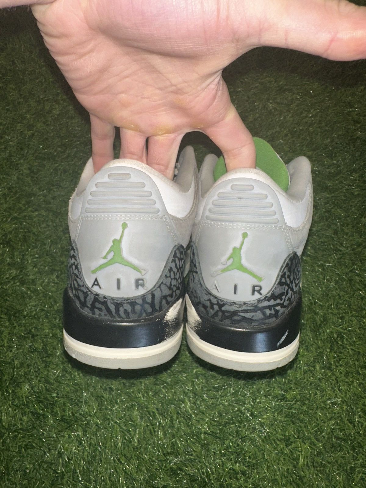 Jordan Brand Jordan nike chlorophyll air 3 size 7.5 Size US 7.5 / EU 40-41 - 5 Thumbnail