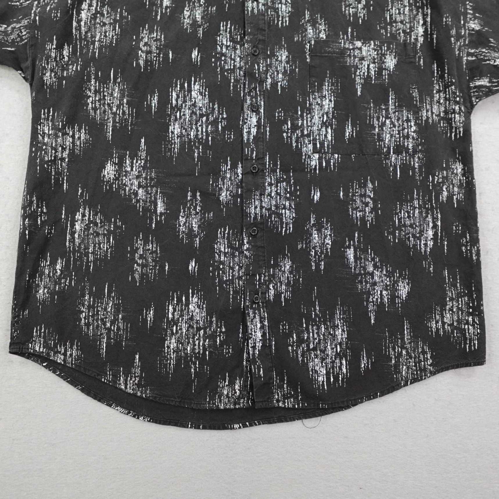 Vintage VINTAGE Frank Button-Up Shirt Men Medium Black White Geometric Print 90s Outdoors Size US M / EU 48-50 / 2 - 3 Thumbnail