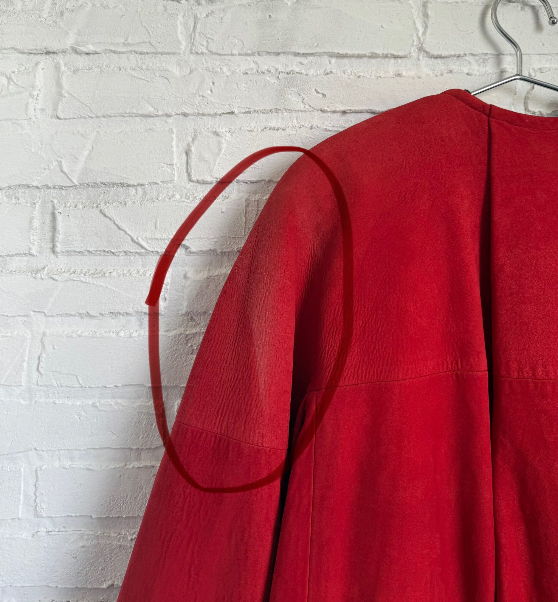 Gianfranco Ferre Vintage 80s Gianfranco Ferre red leather cape jacket Size ONE SIZE - 10 Thumbnail