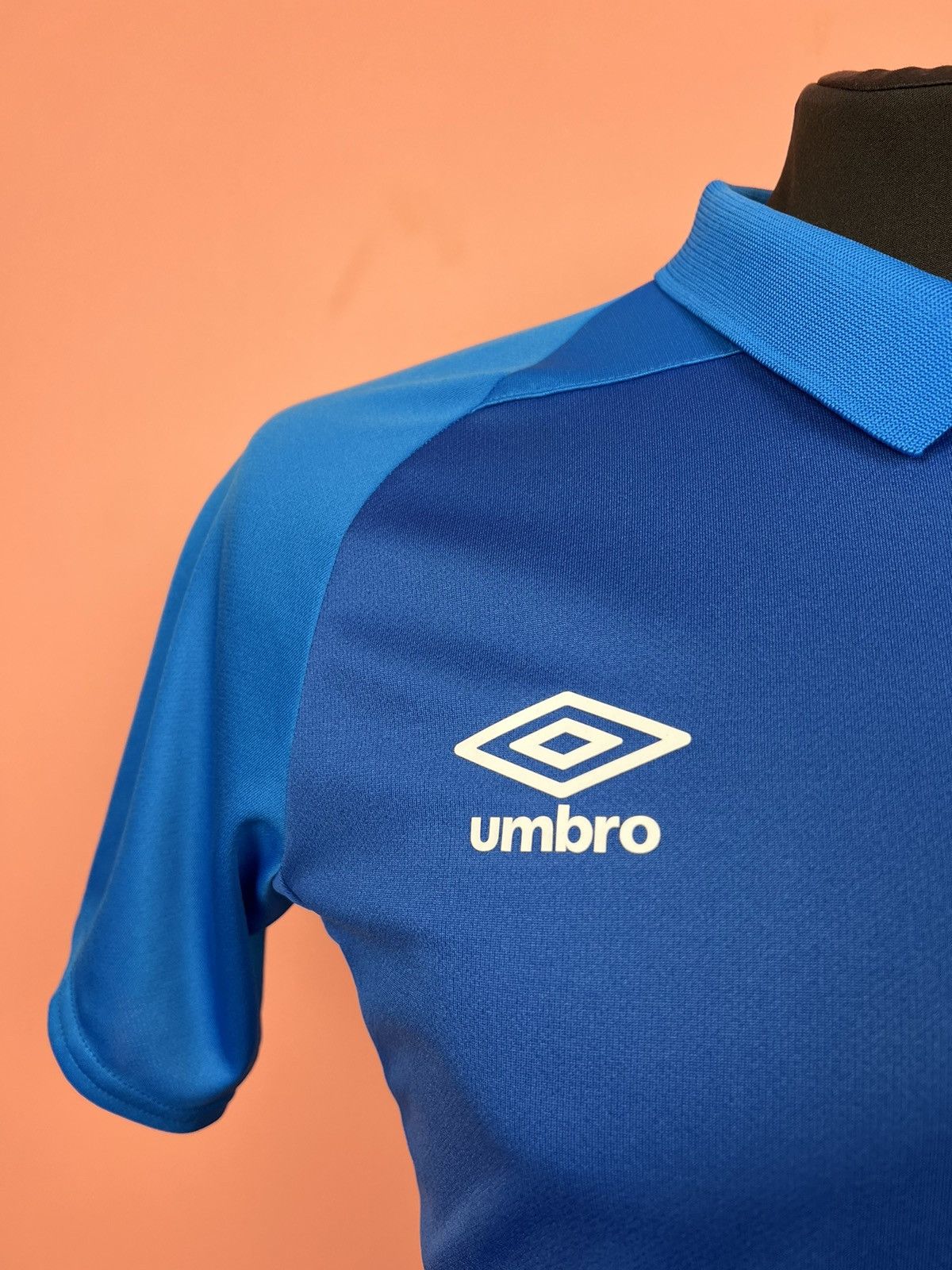 Umbro Everton soccer jersey tee shirt Umbro polo football Size US S / EU 44-46 / 1 - 5 Thumbnail