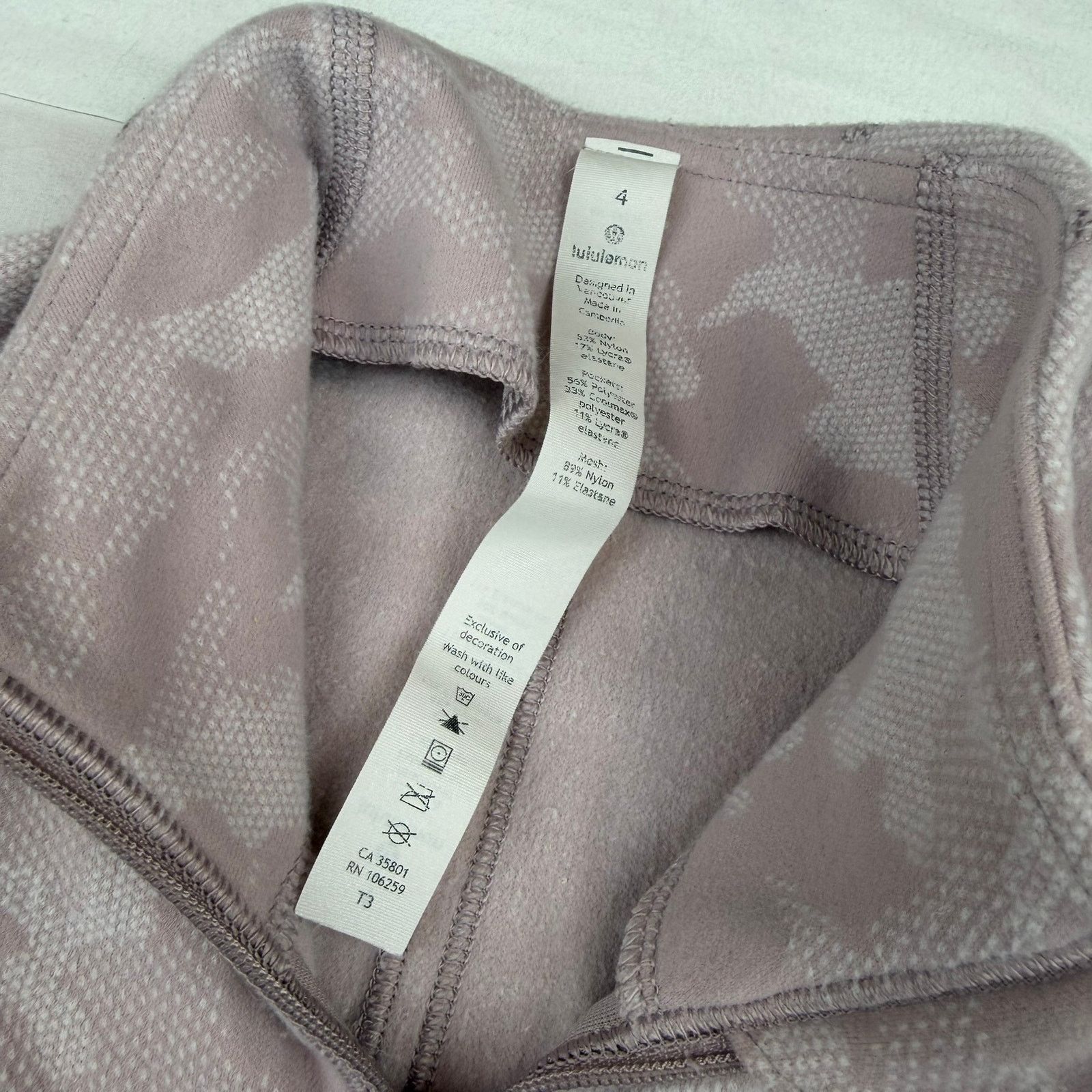 Lululemon Lululemon Half Zip Pullover Camo Size 4 Size S / US 4 / IT 40 - 3 Thumbnail