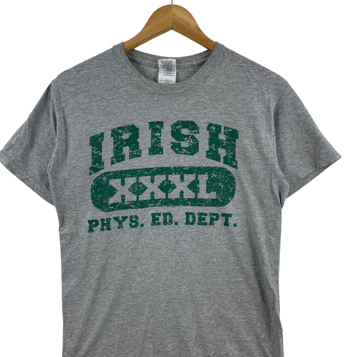 Vintage Vintage IRISH PHYS ED. DEPT University College Tee Shirt Top Size S / US 4 / IT 40 - 5 Thumbnail