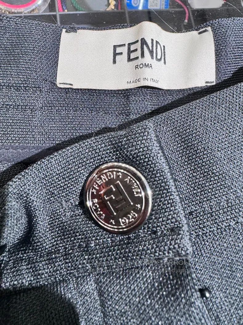 Fendi Fendi Side Monogrammed Pants Size 26" / US 2 / IT 38 - 6 Thumbnail