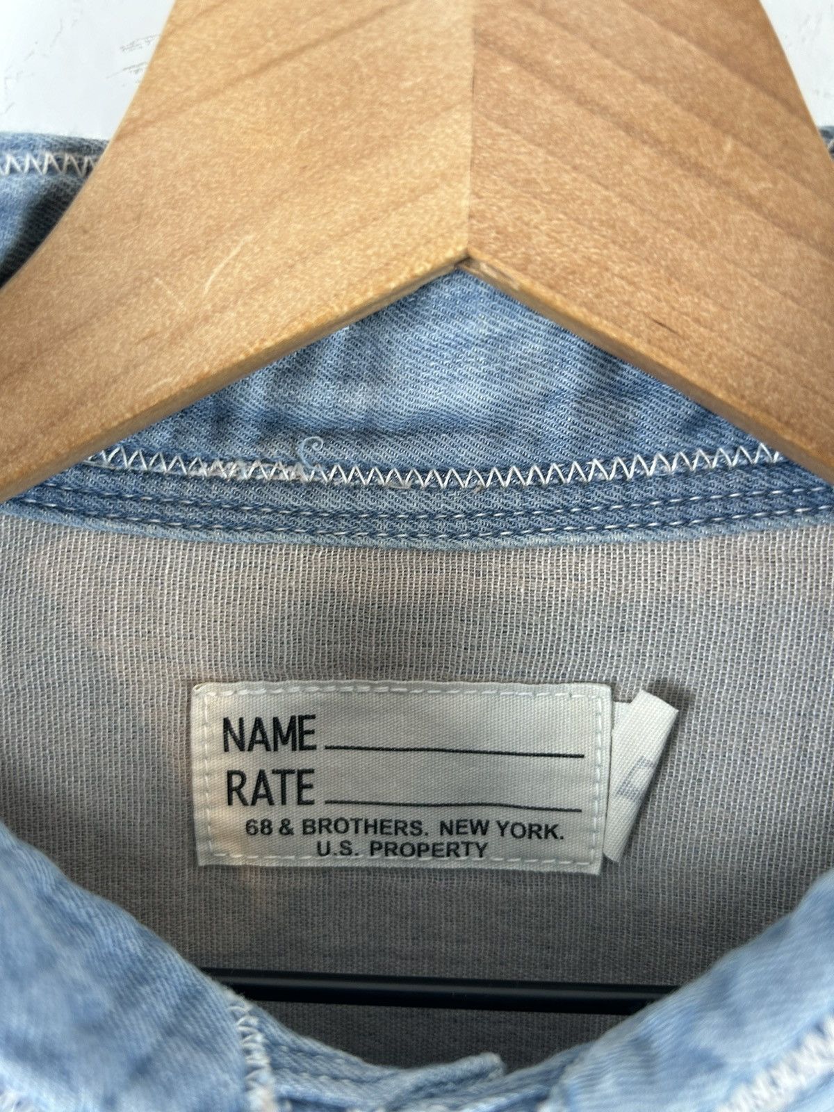 Japanese Brand 68&Brothers Indigo Vintage Wash Shirt Size US L / EU 52-54 / 3 - 4 Thumbnail