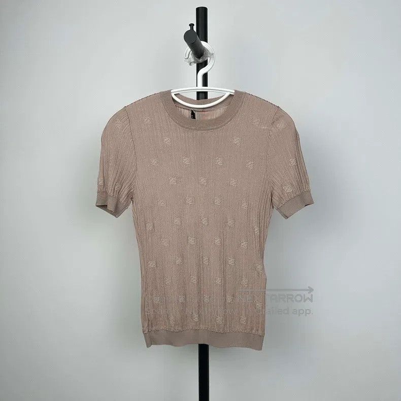 Fendi Fendi Knit T-shirt Size XS / US 0-2 / IT 36-38 - 1 Thumbnail