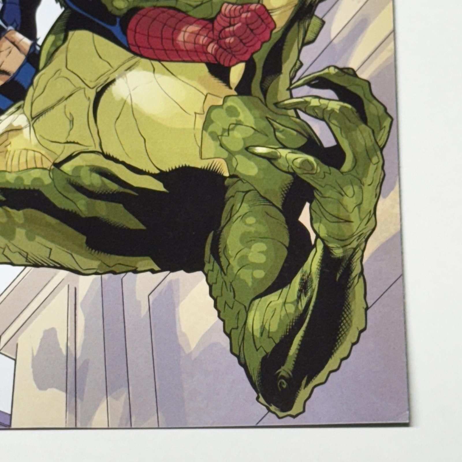 Marvel Comics X-Men THOR #10 MAY 2011 Wolverine Spider-Man Size ONE SIZE - 4 Thumbnail