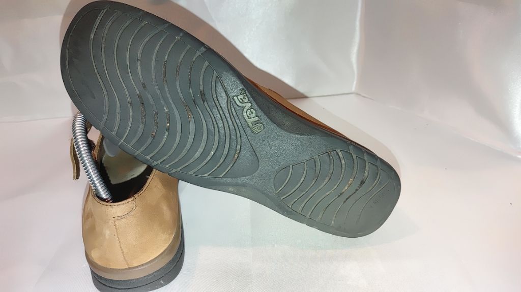 Teva Teva Sandals Size 10.5 Size US 8 / IT 38 - 9 Thumbnail