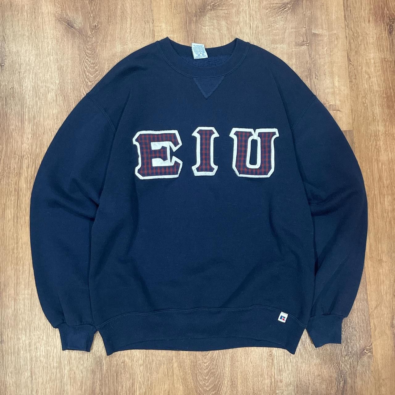 Russell Athletic Vintage 90s Russell Athletics EIU Crewneck Sweatshirt Size US L / EU 52-54 / 3 - 1 Thumbnail