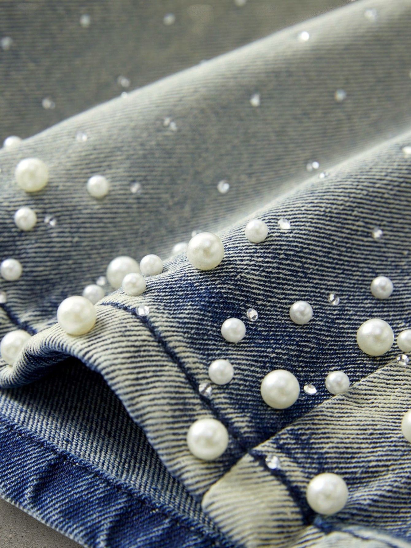 Vintage Light blue rhinestone shorts Size US 32 / EU 48 - 4 Thumbnail