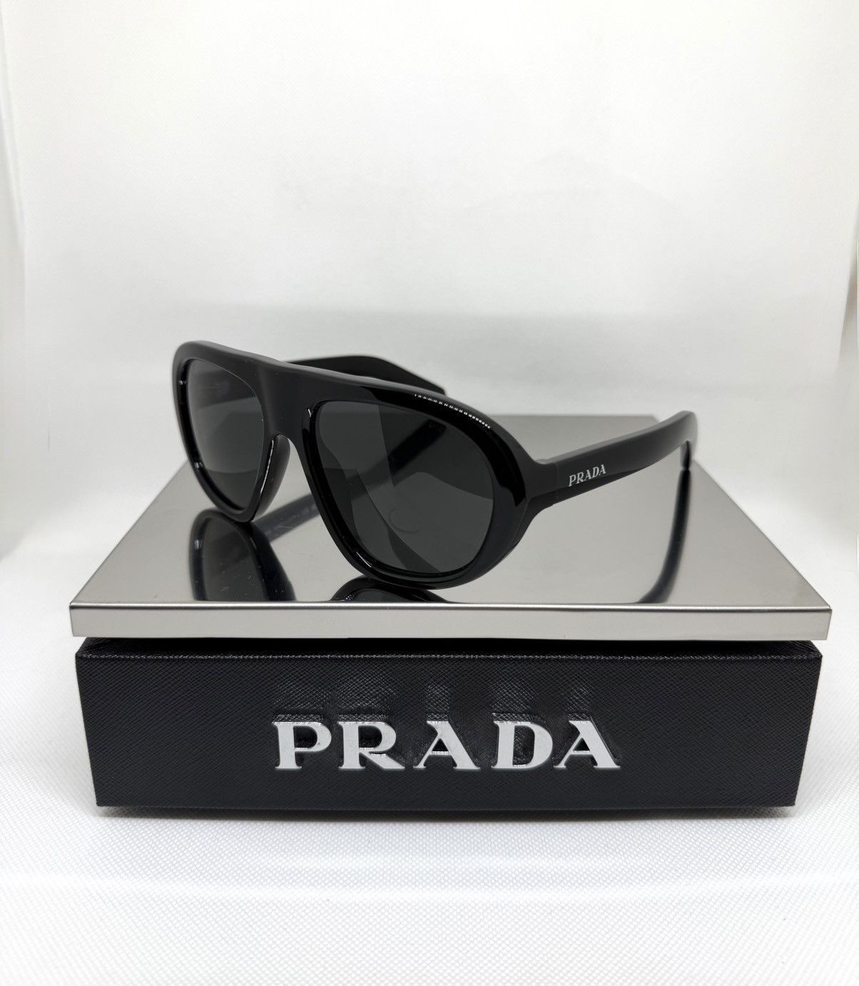 Prada NEW Prada Symbole sunglasses PR C05S 16K08Z Size ONE SIZE - 6 Thumbnail