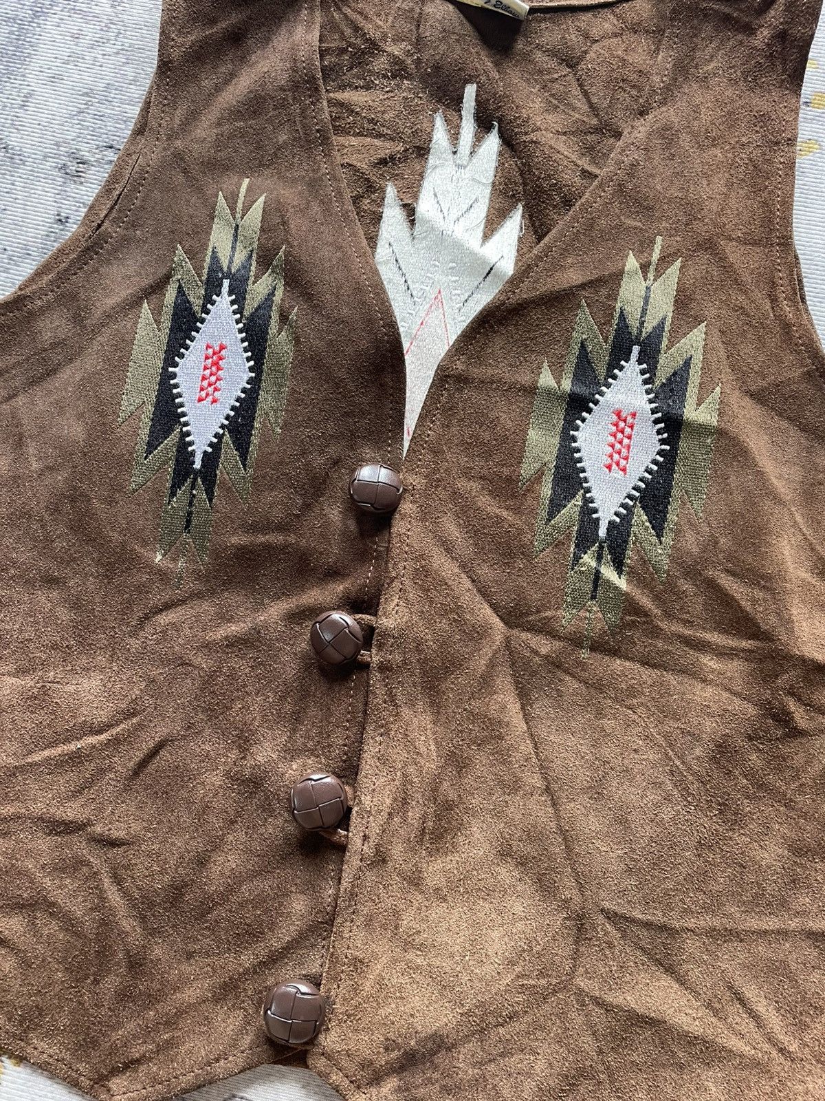 Vintage Vintage Flying Elbow Navajo Native Pigskin Leather Vest Size US S / EU 44-46 / 1 - 3 Thumbnail