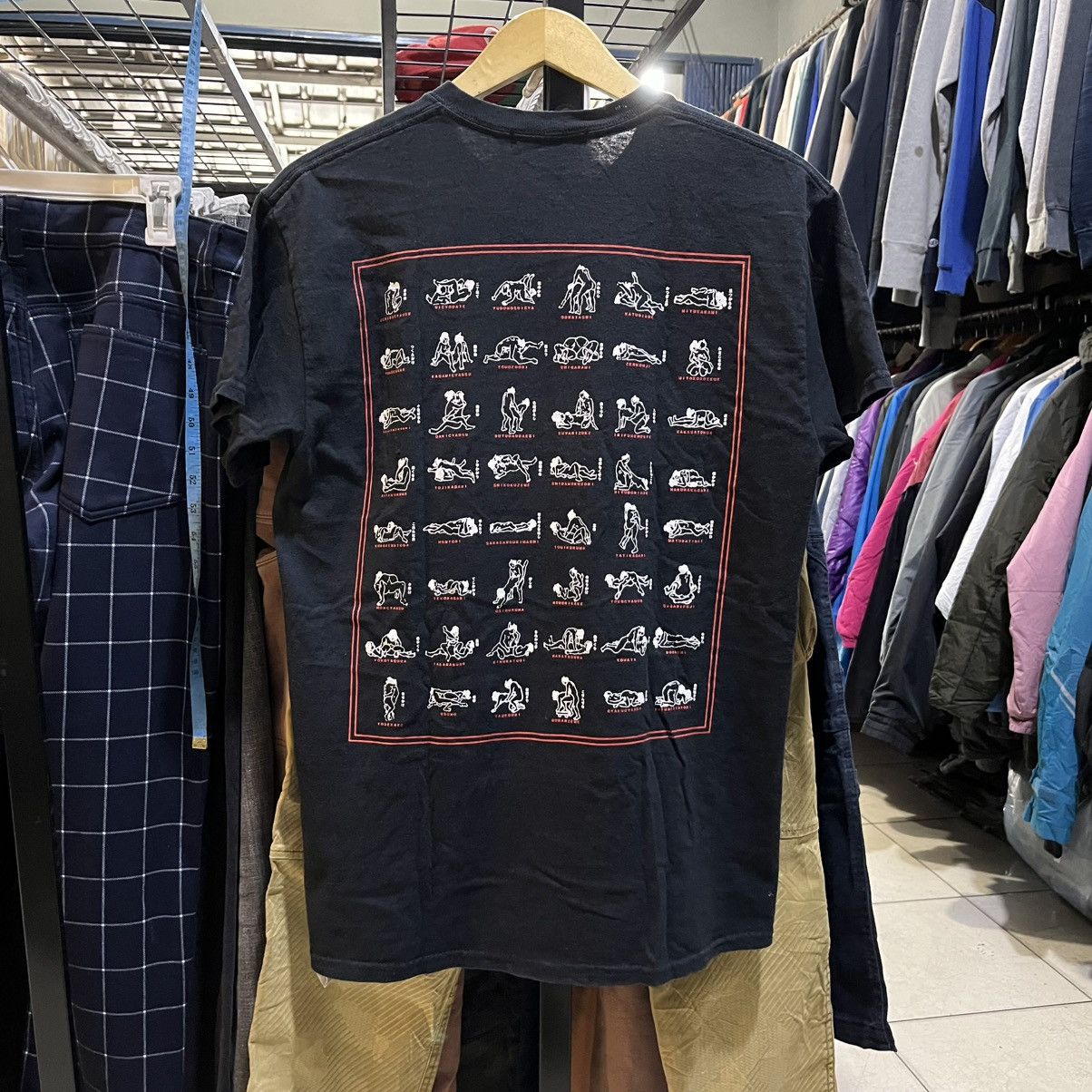 Hysteric Glamour Y2K Style💥LABRAT Tokyo – Rare Full Back Naked Graphic Tee Size US M / EU 48-50 / 2 - 1 Thumbnail