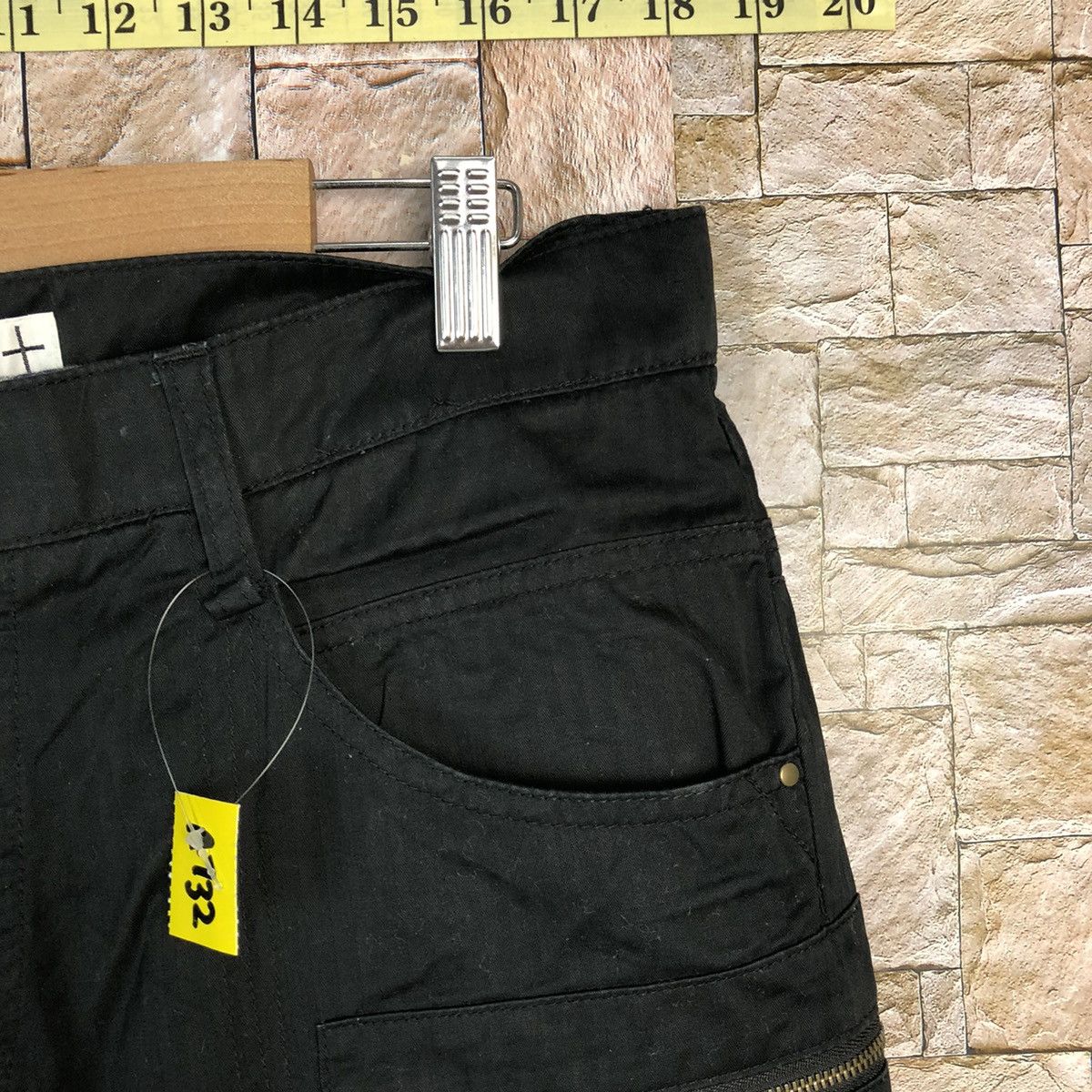 Japanese Brand Klein Plus Black Cargo Multipocket Pants #A732 Size US 31 - 8 Thumbnail