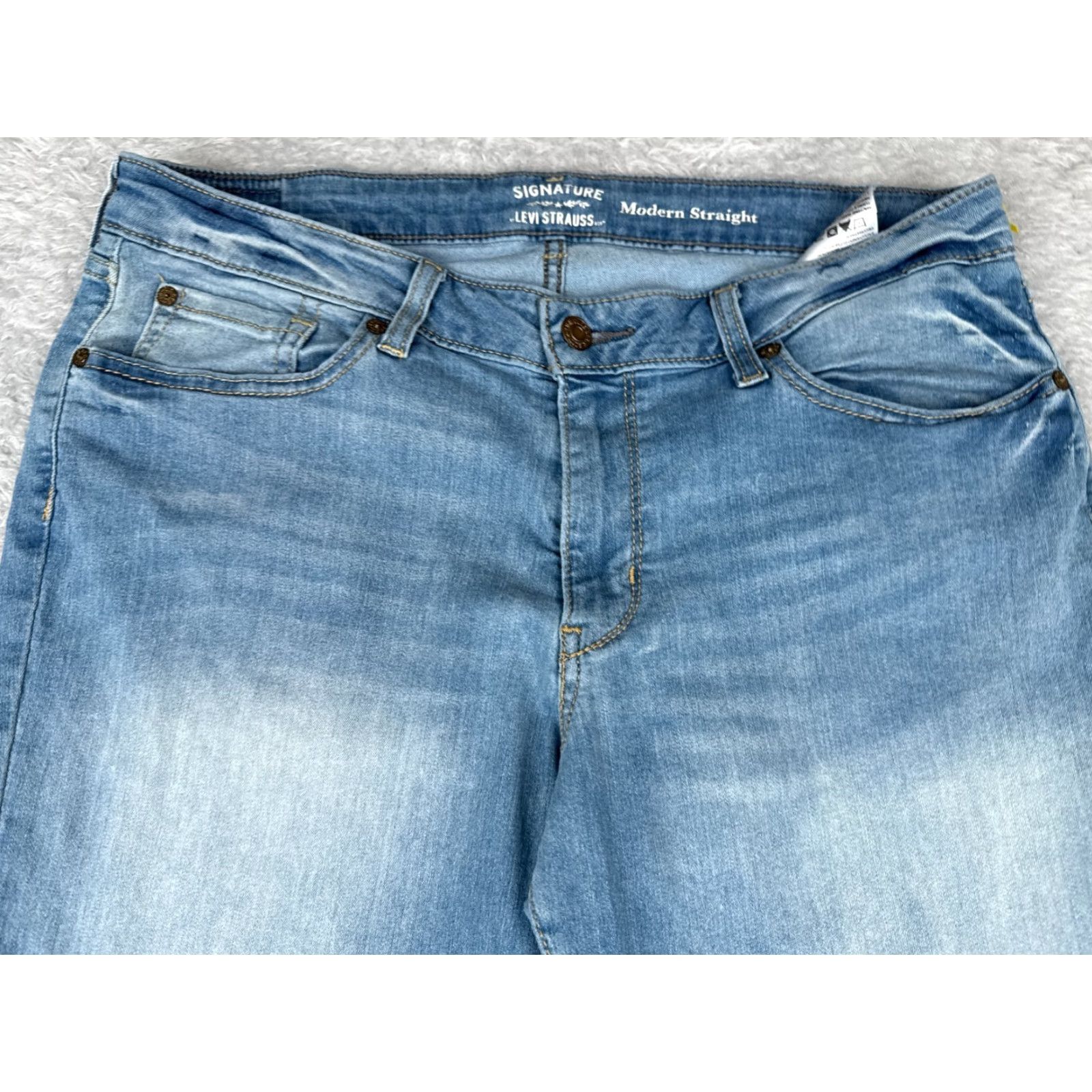 Levi's Levi's Jeans Womens 32 Blue Denim Straight Leg 34 Inseam Regular Fit Cotton Signature 32x34 Size 24" / US 00 / IT 34 - 4 Thumbnail