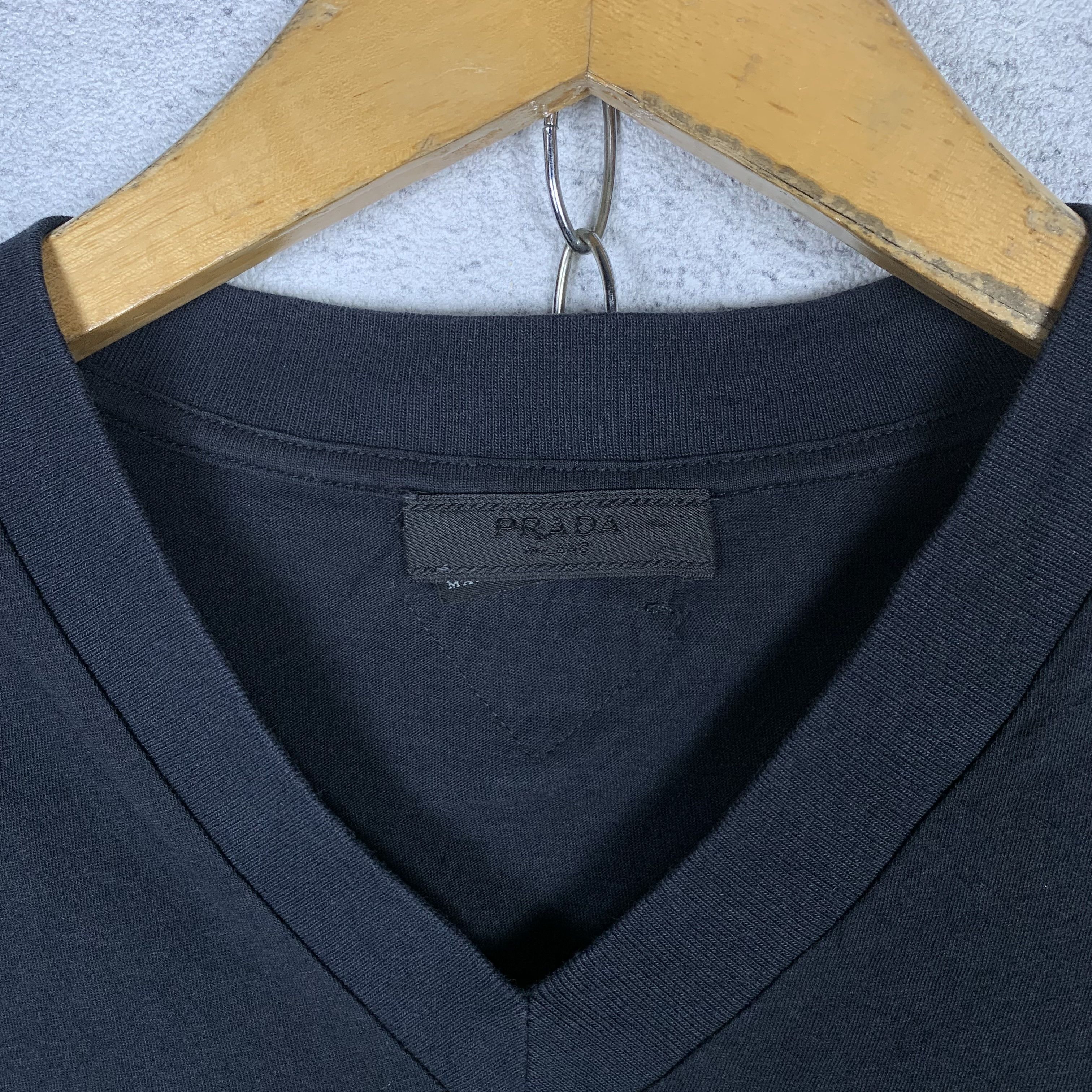 Prada Prada V-neck Top Size L / US 10 / IT 46 - 3 Thumbnail