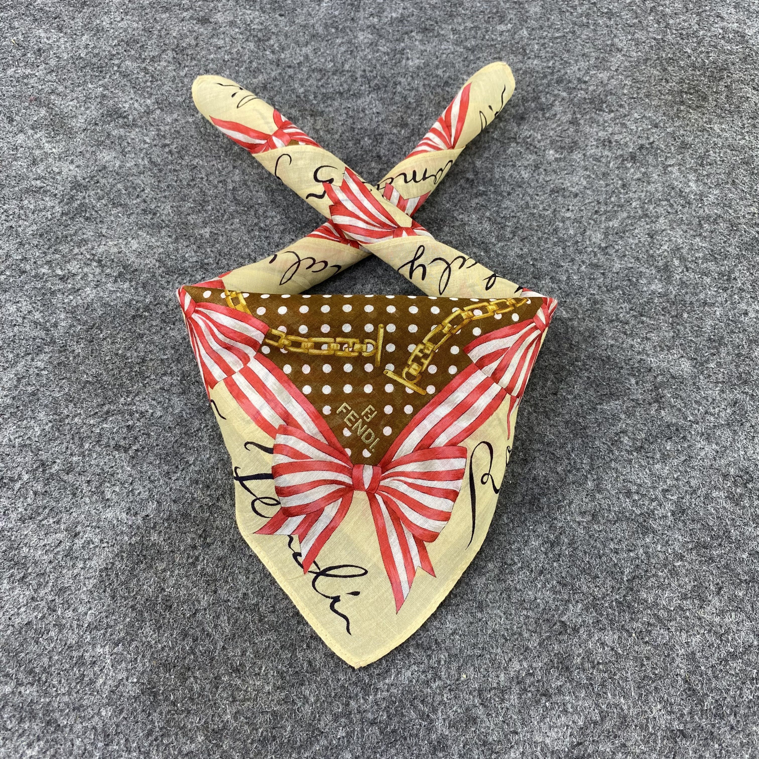 Fendi Fendi Handkerchief / Bandana / Neckerchief-B1151 Size ONE SIZE - 2 Thumbnail