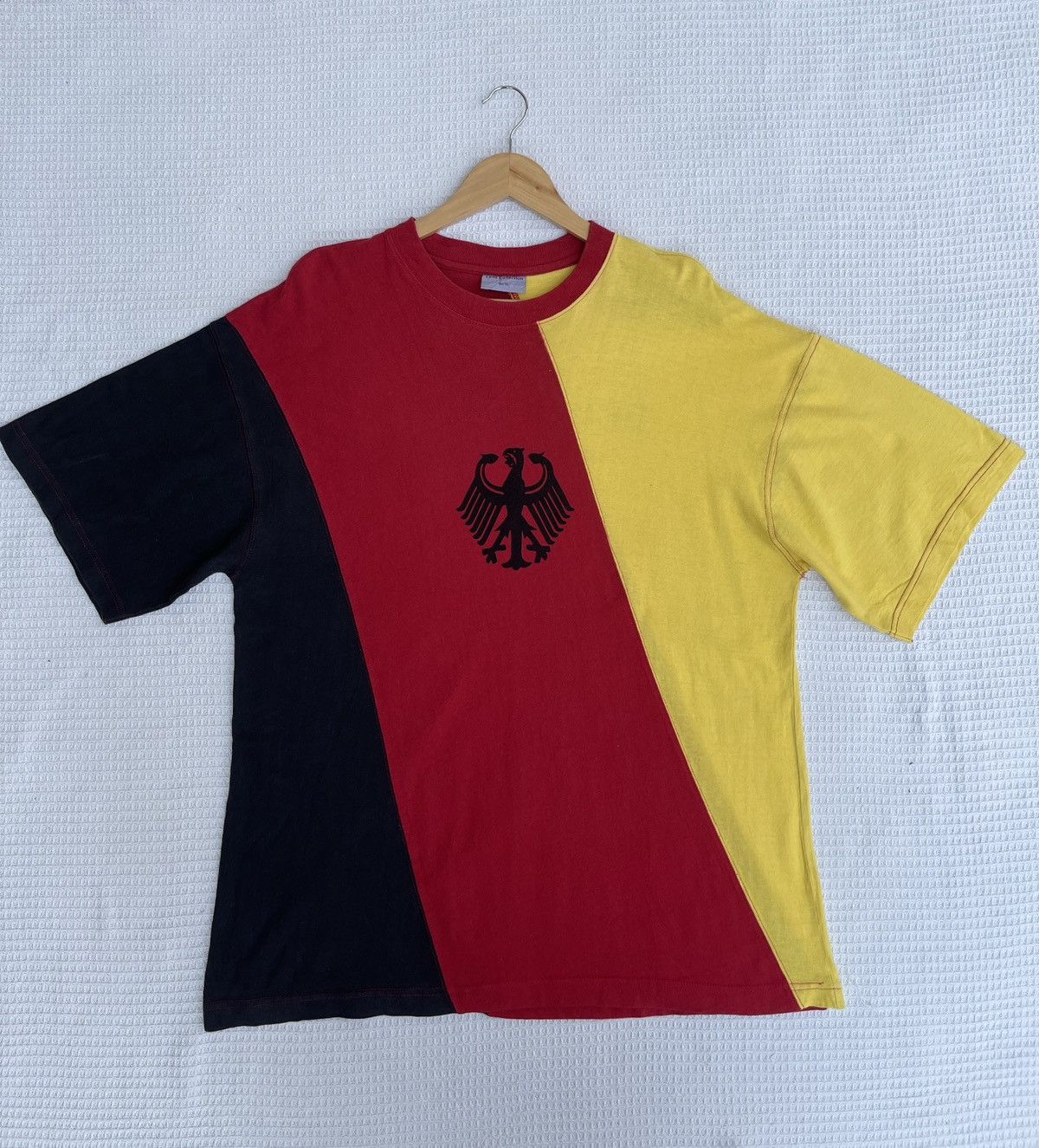 Vintage Last Drop🔥Rare🔥Vintage Deutschland Germany T-Shirt Size US XL / EU 56 / 4 - 8 Thumbnail