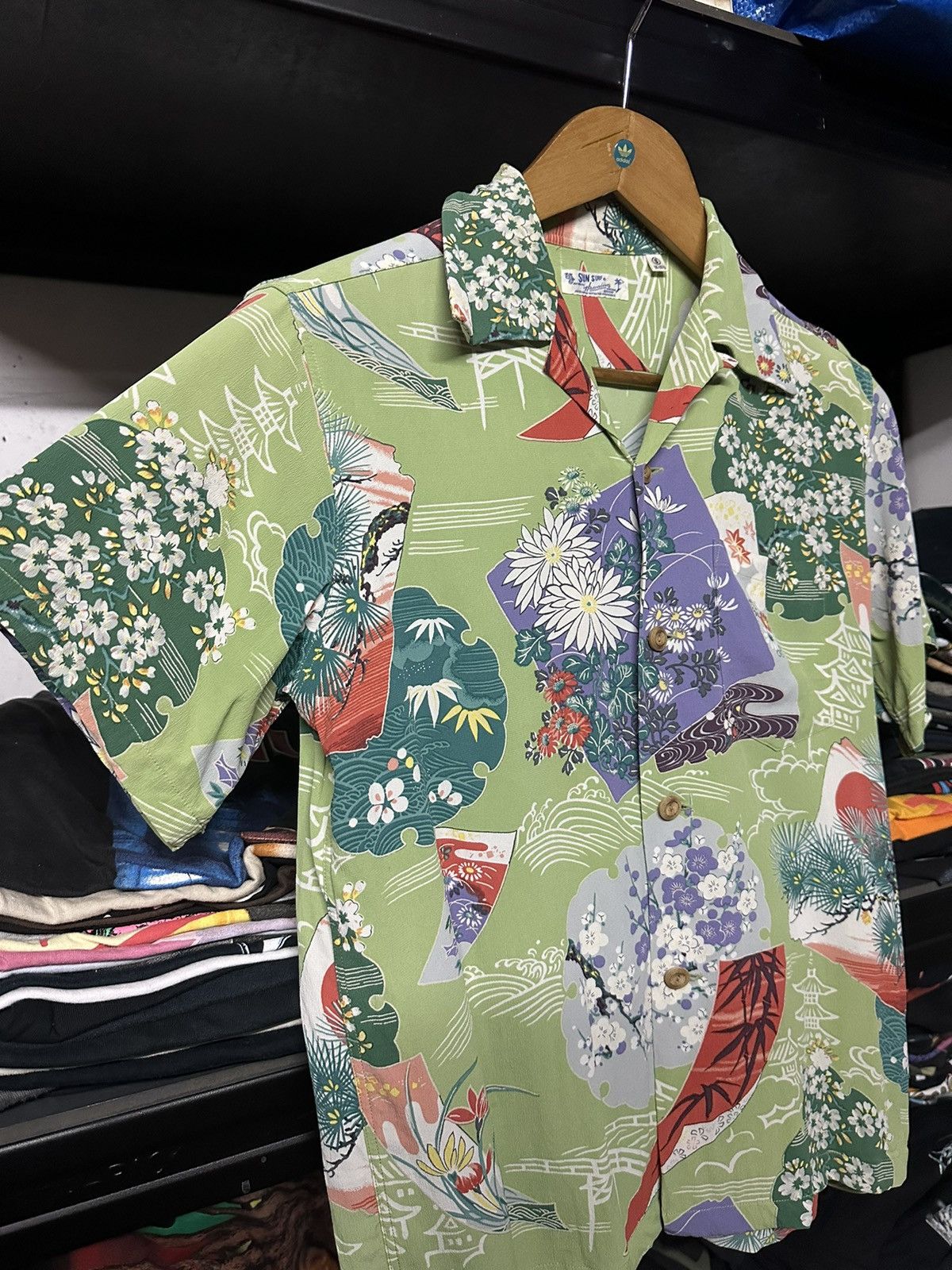 Sun Surf Vintage Sun Surf Hawaiian Japan Rayon Crape Button Ups Tee Size US M / EU 48-50 / 2 - 5 Thumbnail