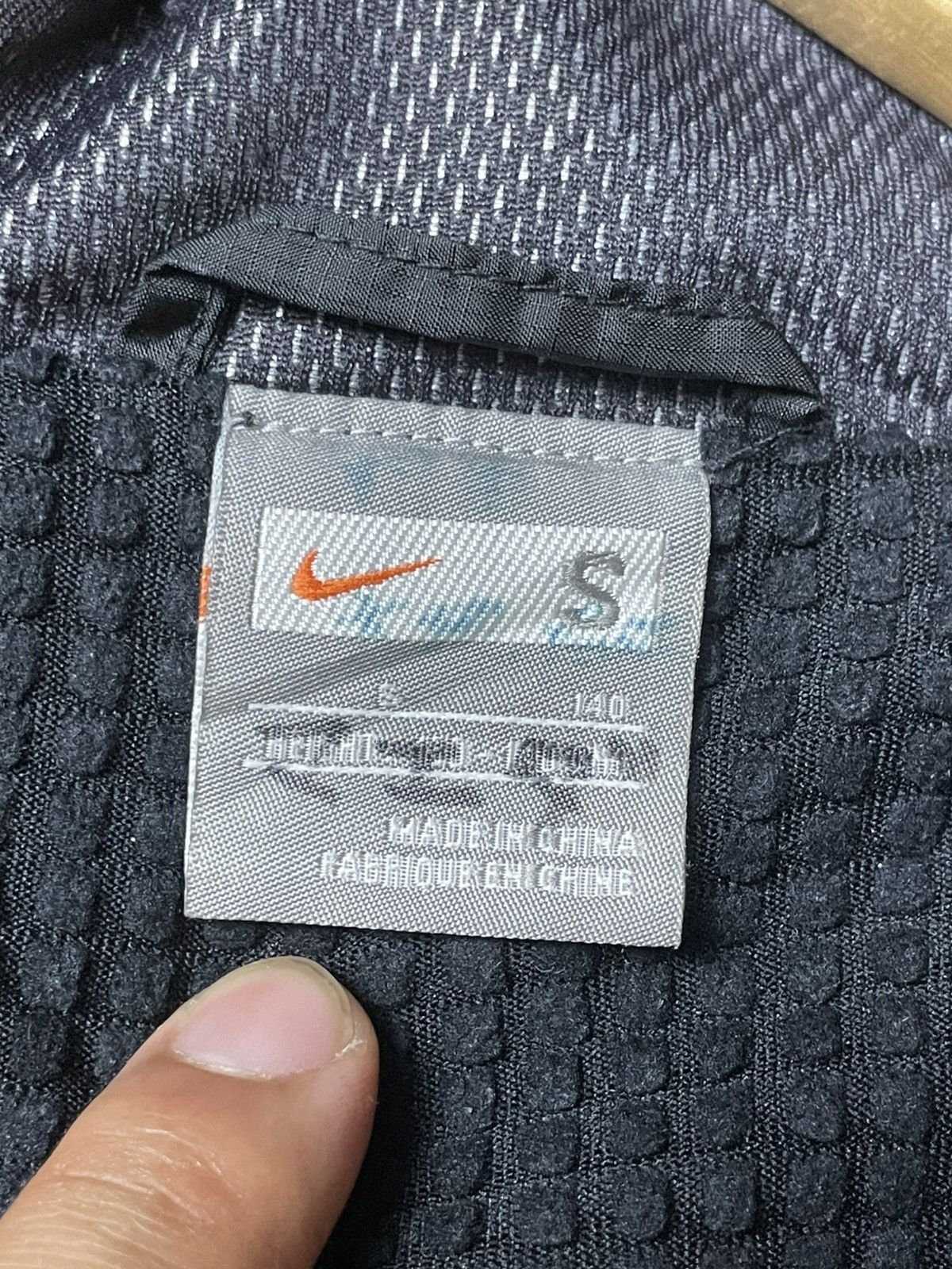 Vintage Vintage Nike Nylon Long Hooded Jacket (113) Size US S / EU 44-46 / 1 - 7 Thumbnail