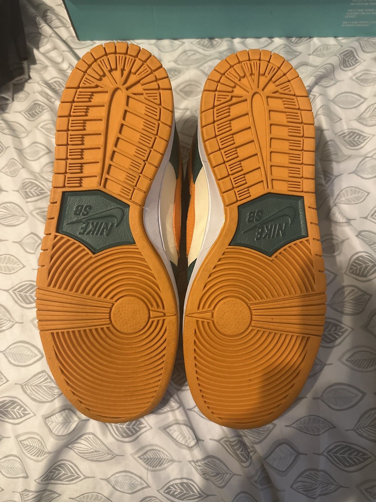Nike SB Legion Pine/Kumquat-Flat Opal Vert / Ten Or Beige Size US 9 / EU 42 - 5 Thumbnail