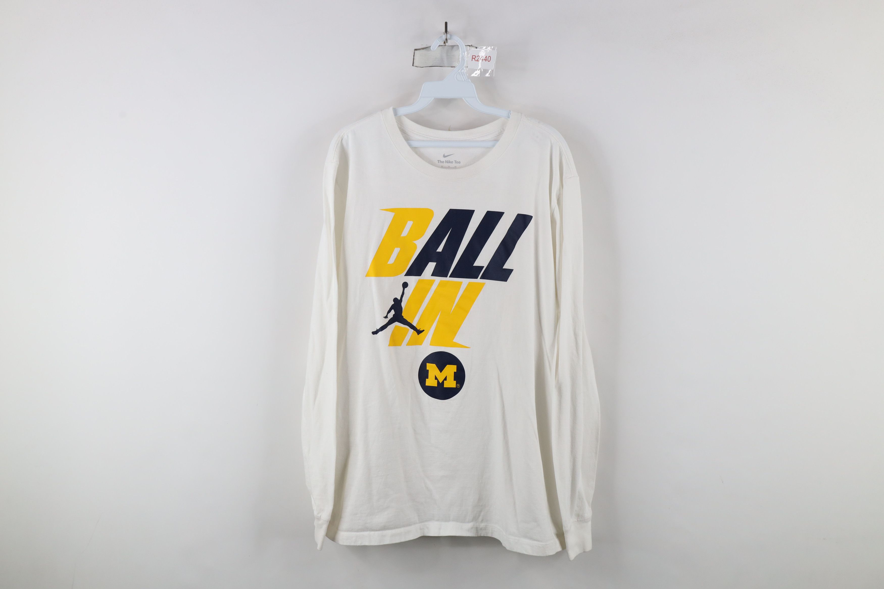 Nike × Vintage Nike University of Michigan Basketball Long Sleeve T-Shirt Size US XL / EU 56 / 4 - 1 Thumbnail