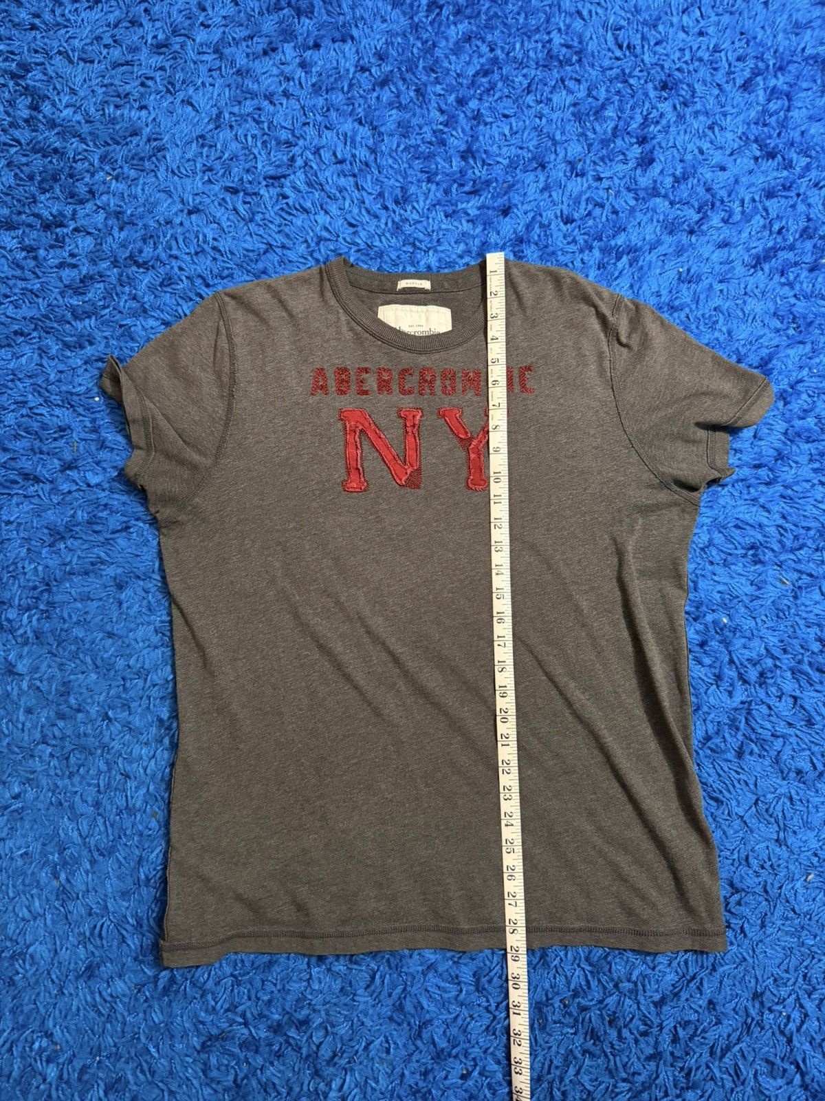 Abercrombie & Fitch XL 2010s Abercrombie & Fitch NY Short Sleeve Muscle Tee Size US XL / EU 56 / 4 - 6 Thumbnail